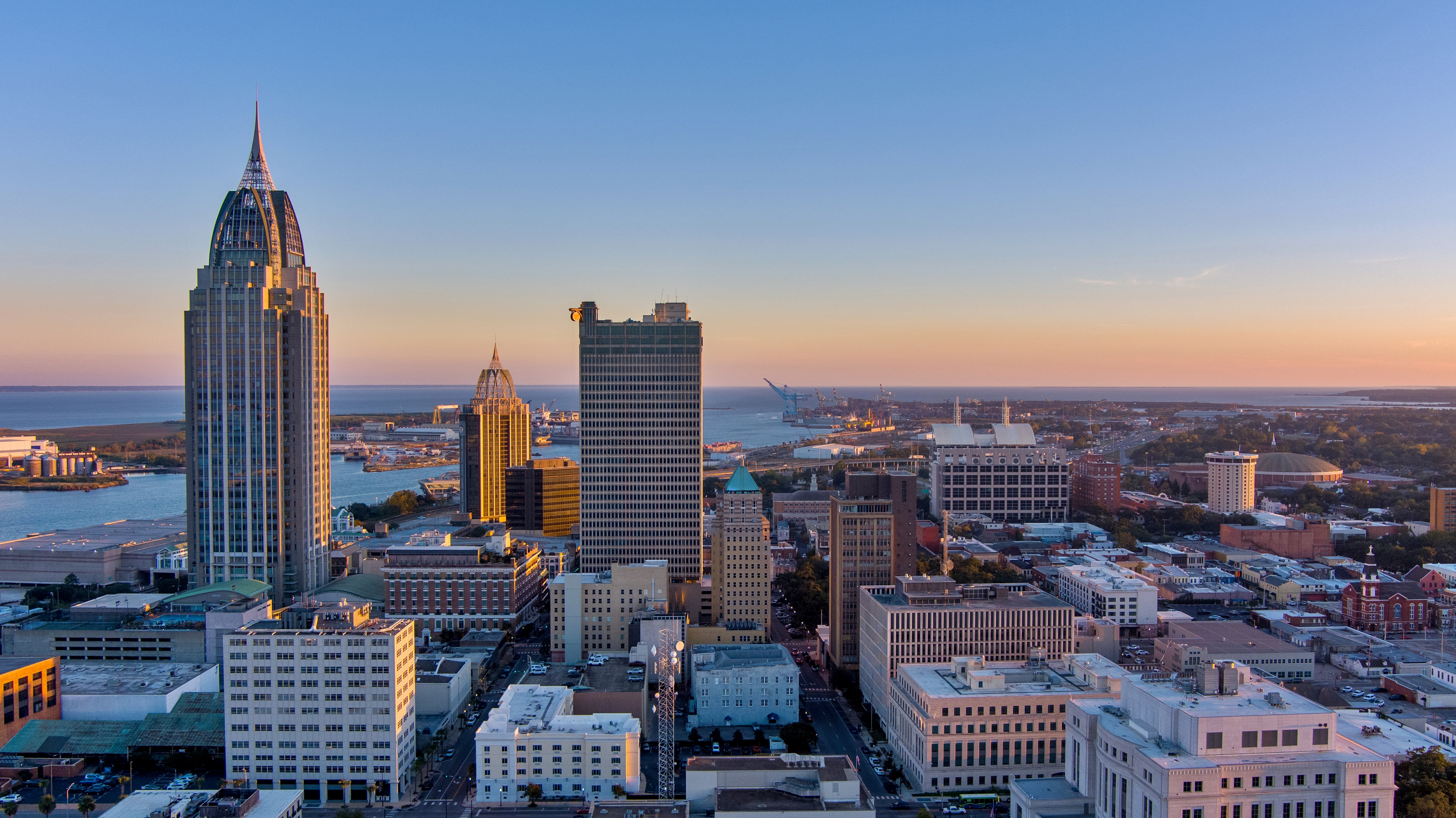 Featured image: Hdr shot of the downtown mobile alabama skyline a-3f65f16d8152cb4f9564
