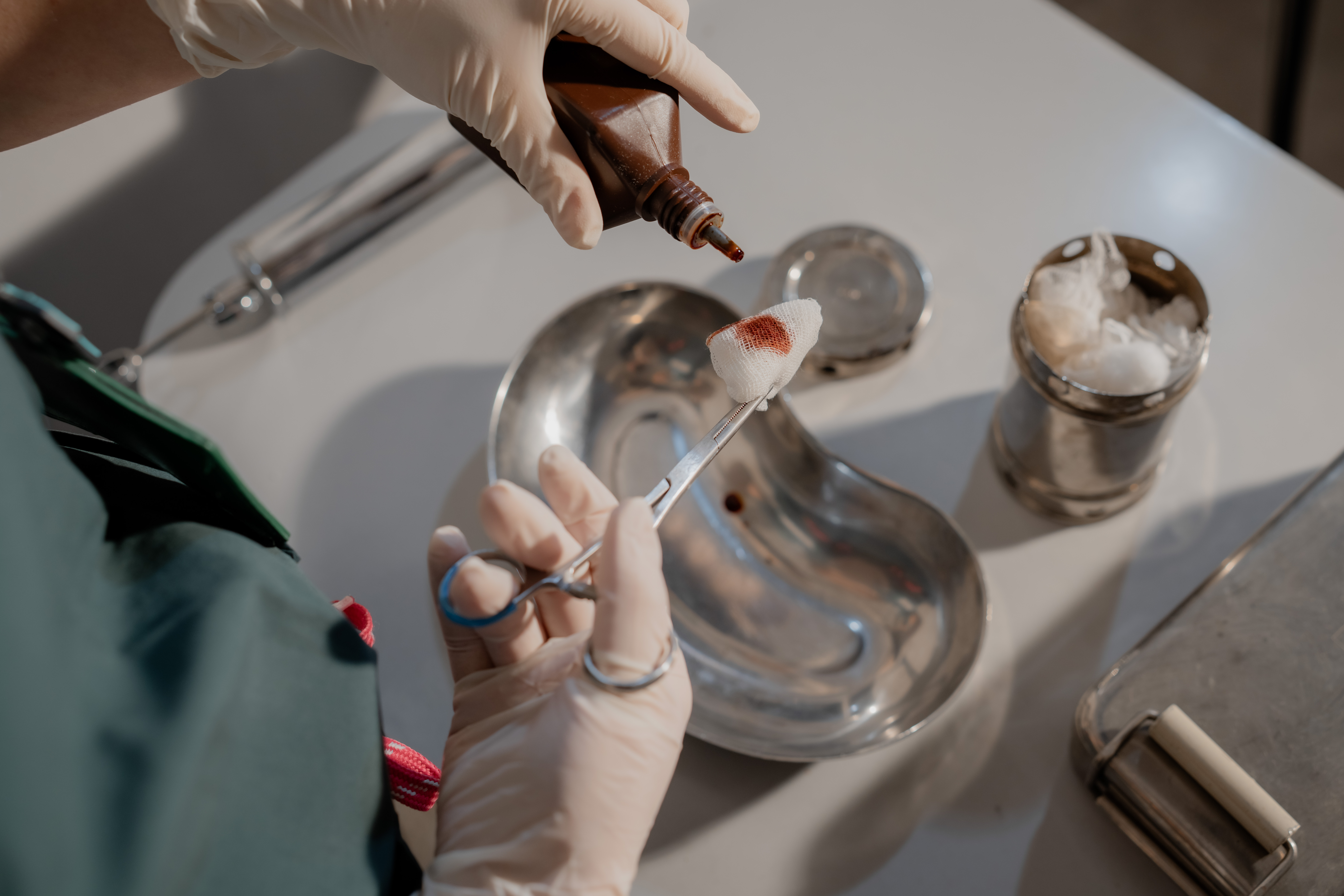 healthcare worker preparing sterile medical instru 1ff7fccca78a557439ad