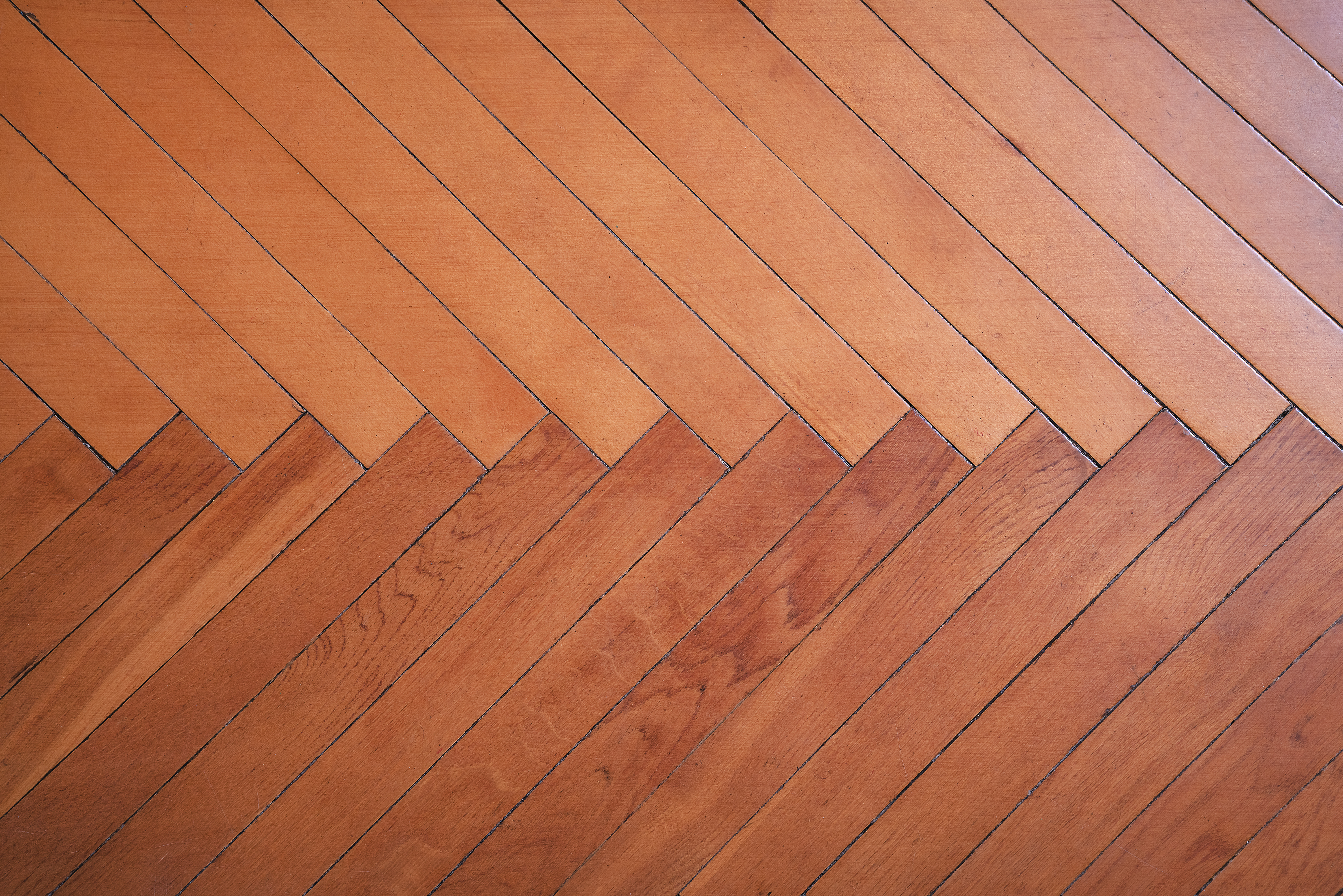 Herringbone pattern of old wooden parquet floor cl f9ee71be9f7389fc8889