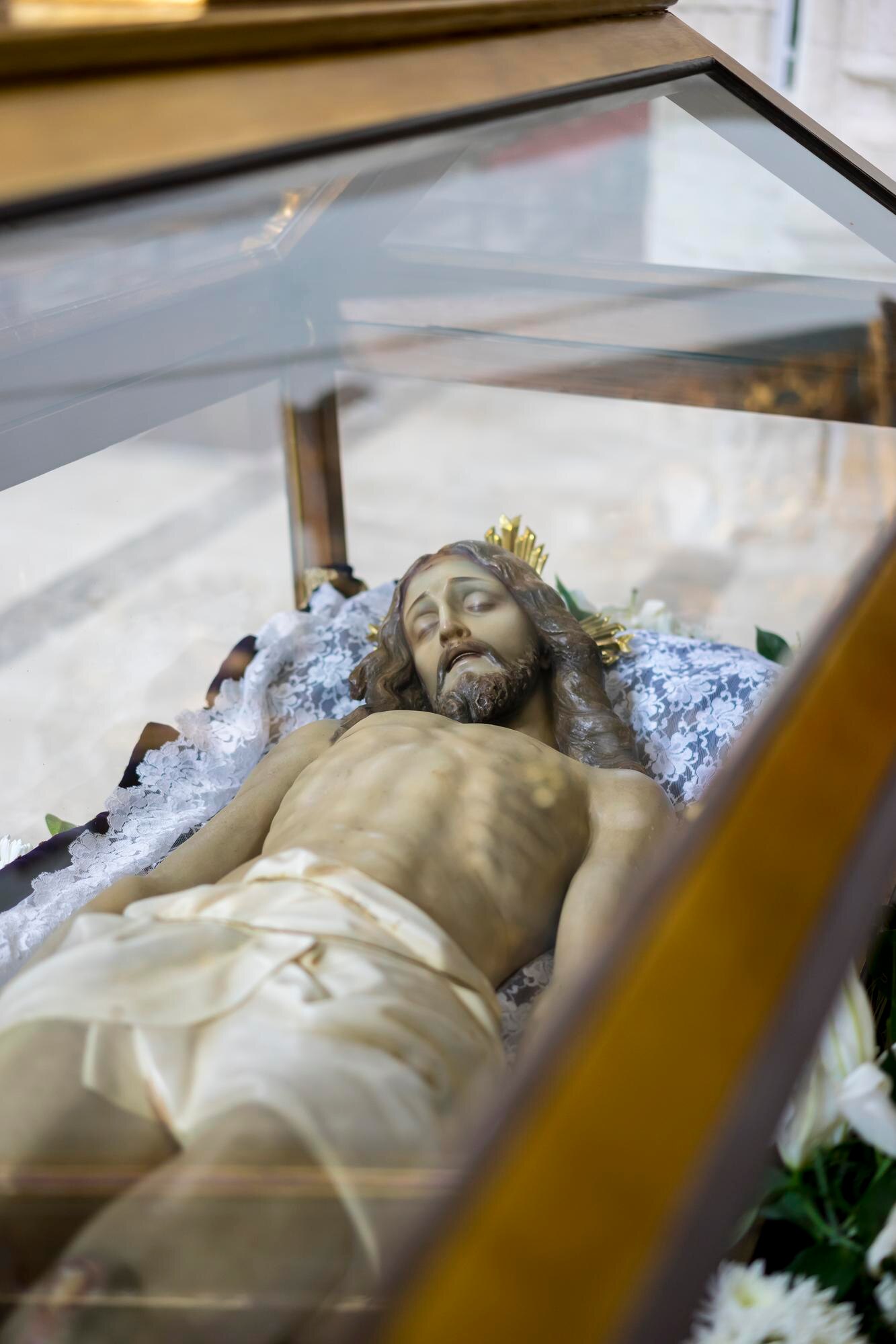 holy week in spain images of virgins and represen 2ea85d3432320c1f213c