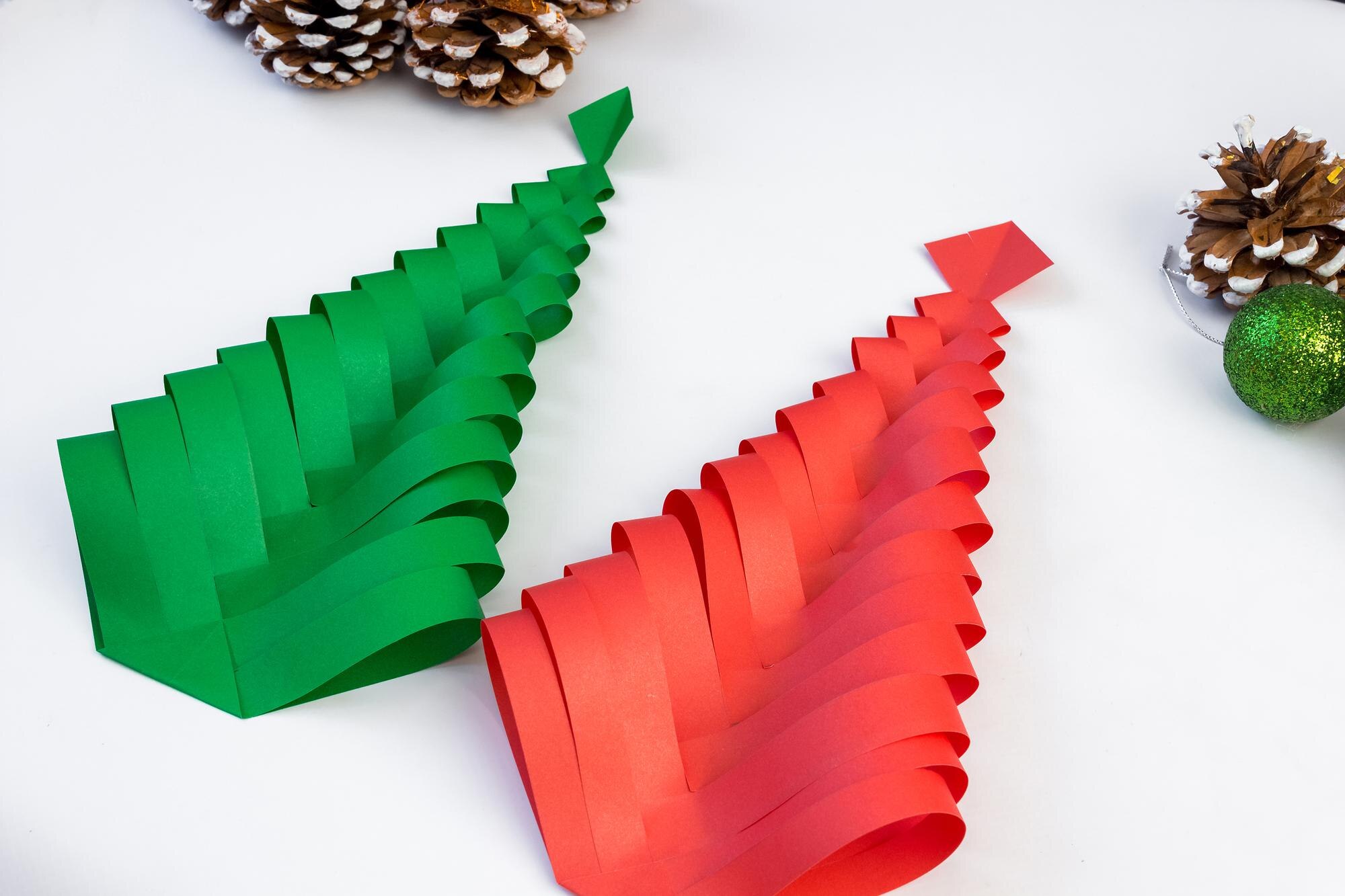 paper christmas tree craft for kids