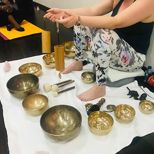 Calm for the Busy Mind: Meditation and Sound Healing Without the Overwhelm