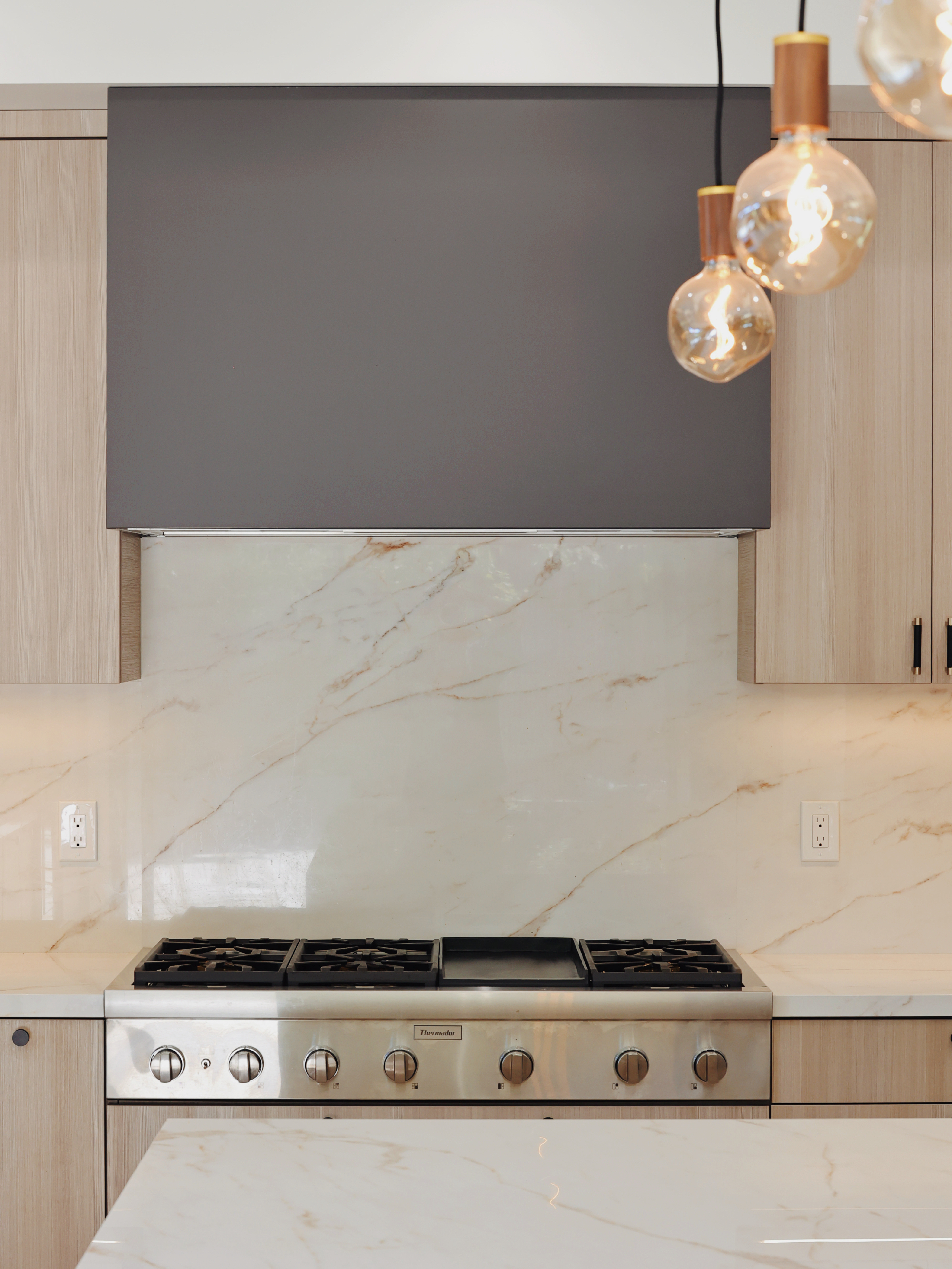 ronbow-custom-cabinetry-wood-tone