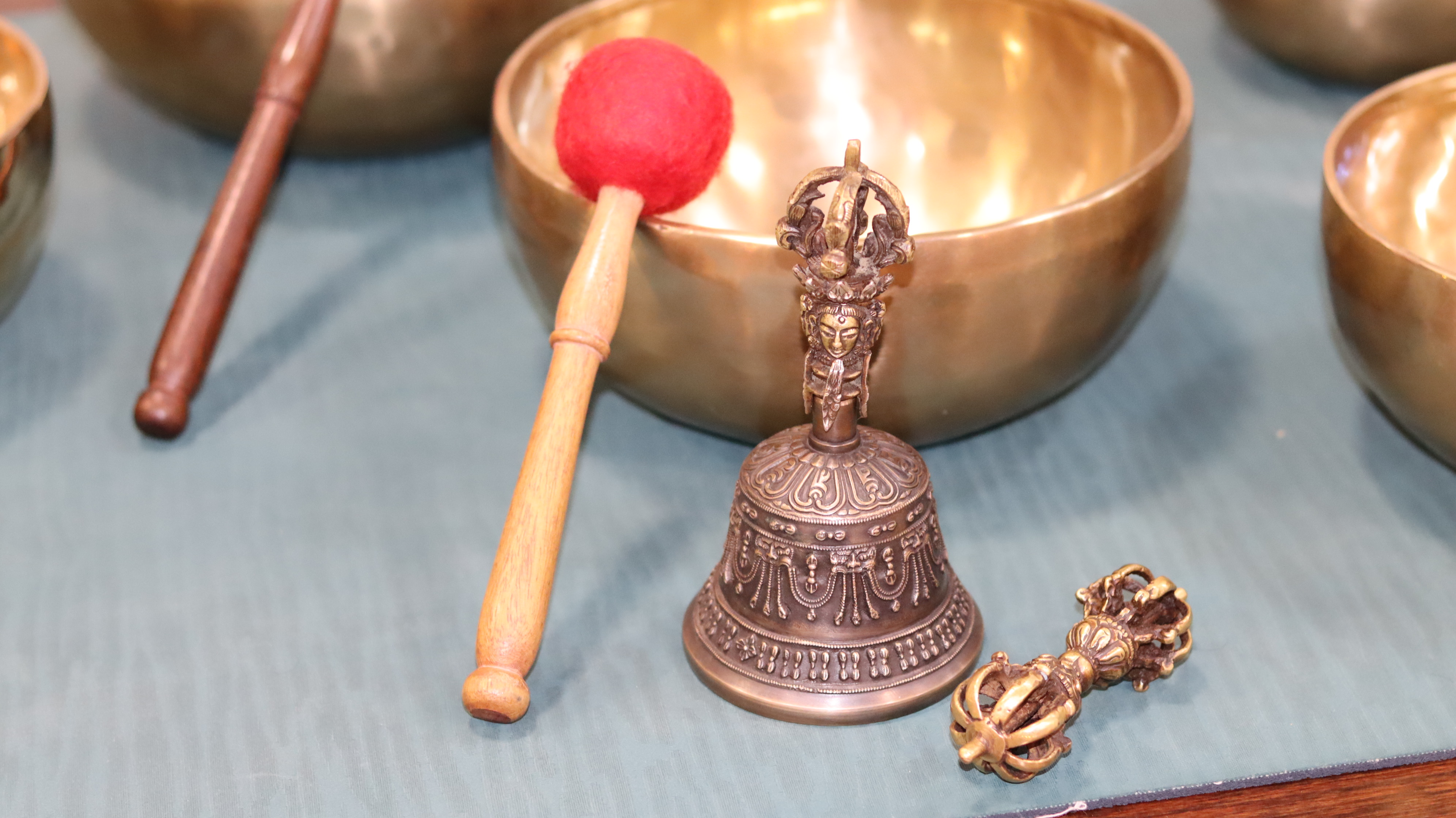 How Meditation and Sound Healing Fit into a Realistic Wellness Routine in Dubai