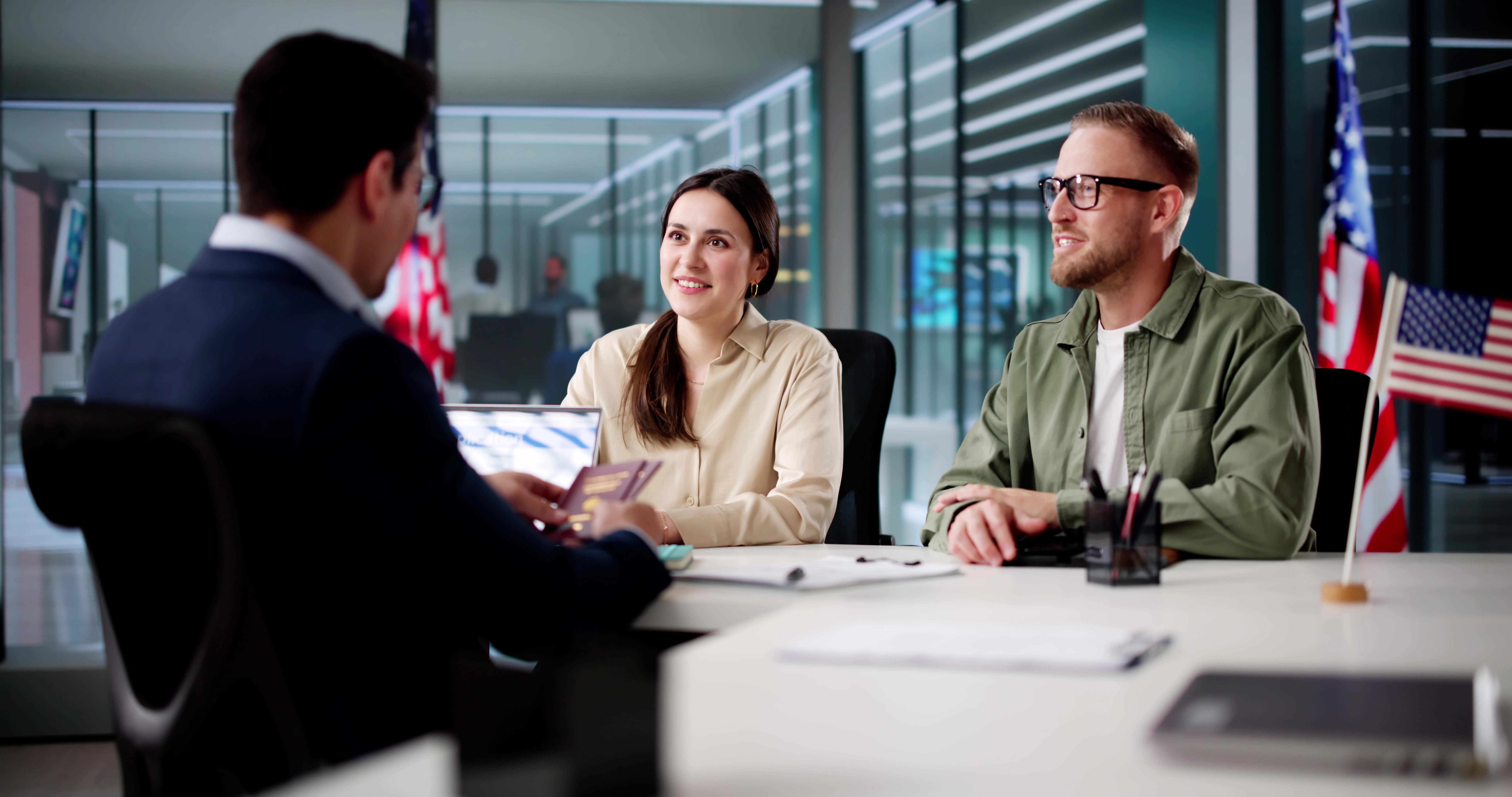 Immigration Lawyer Assists Hispanic Couple 01598B5Bfeae2C15F19D