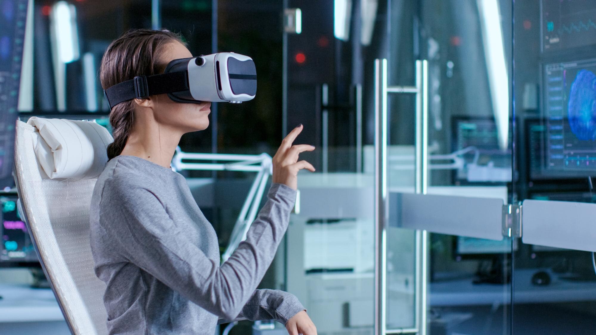 in laboratory scientist wearing virtual reality he 93a45cd525cc1d92efb7