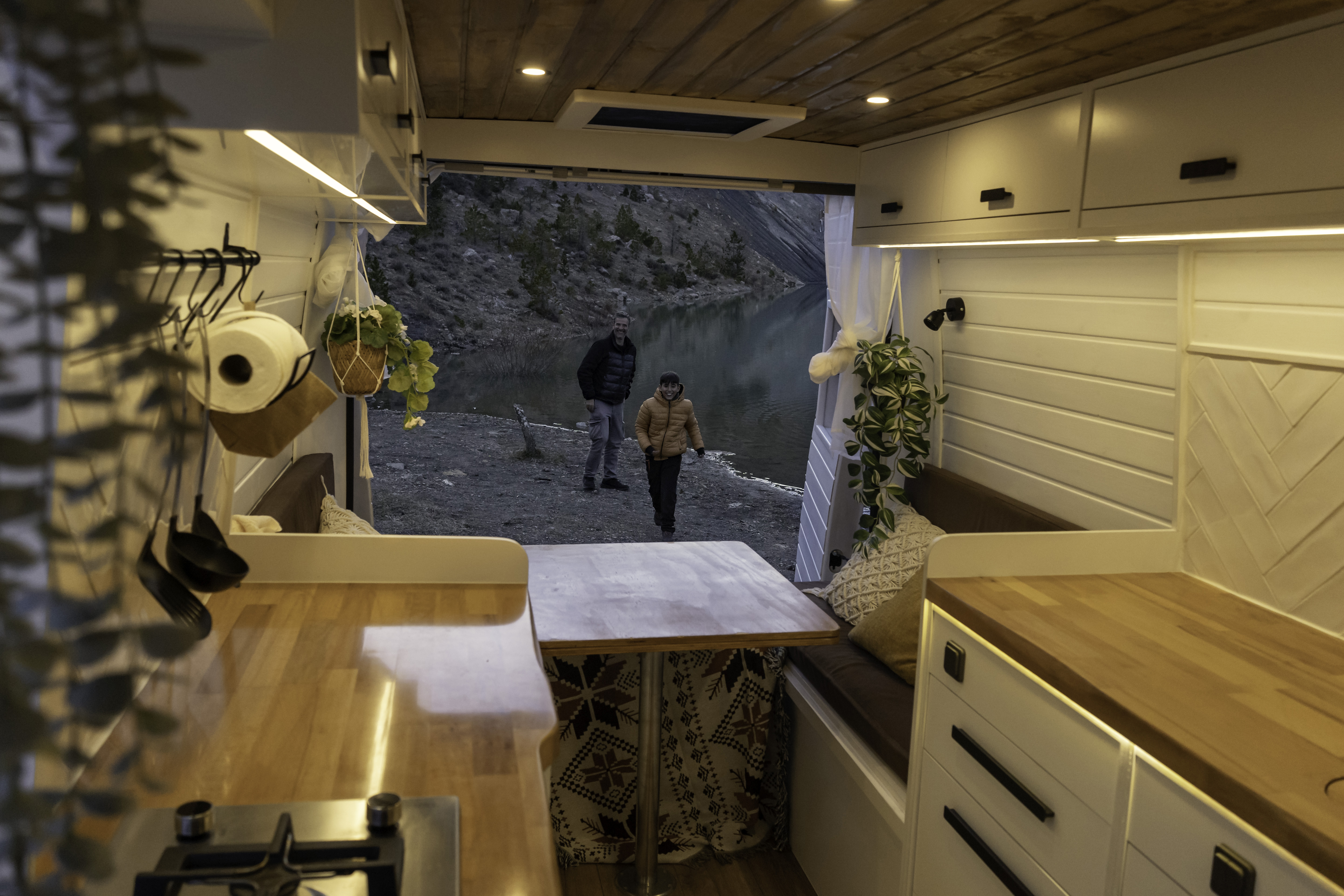 Orden y funcionalidad: secretos para tu hogar rodante Orden y funcionalidad: secretos para tu hogar rodante