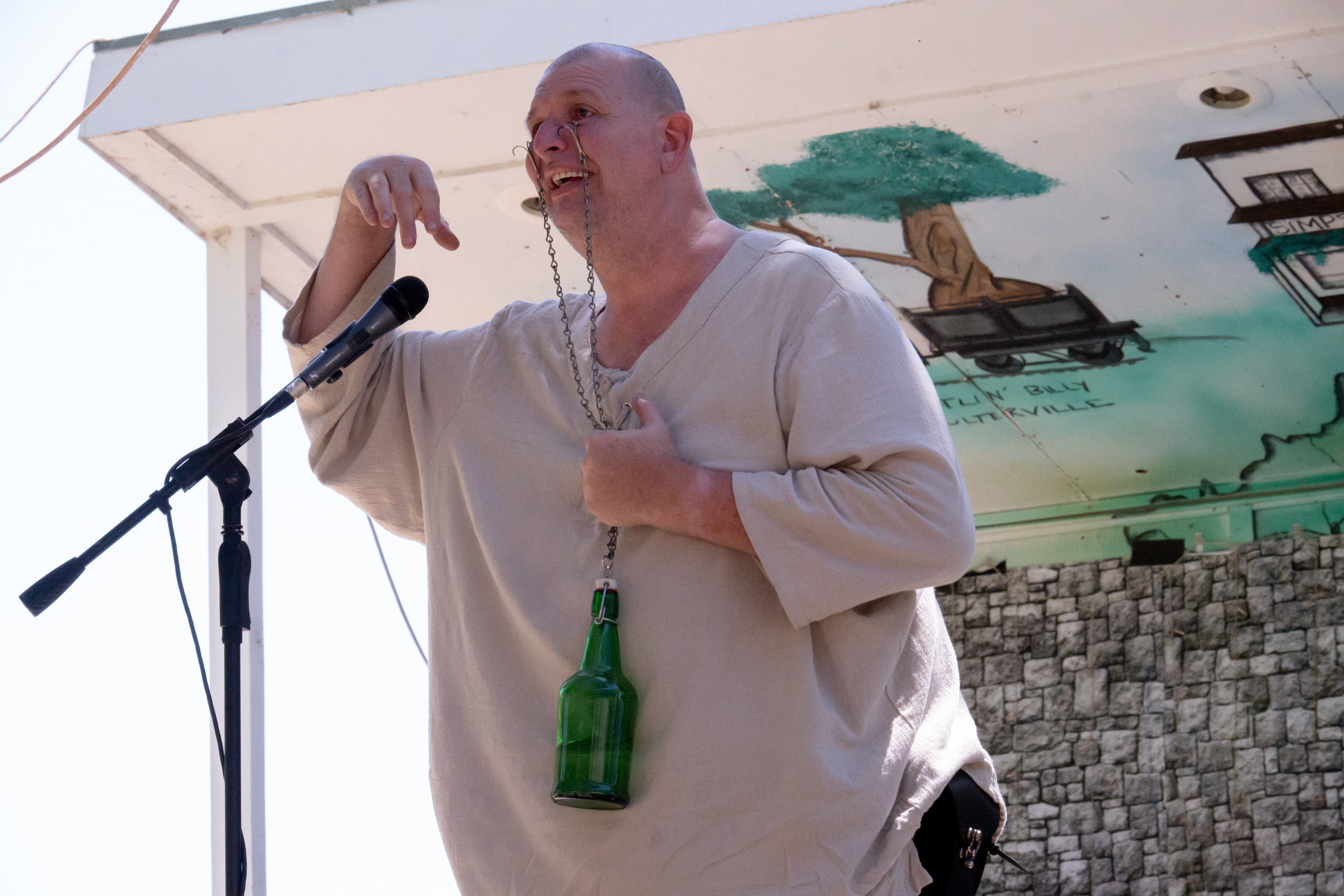 Hark, Good Folk! How Storytelling and Live Performance Enchant the Renaissance Fair