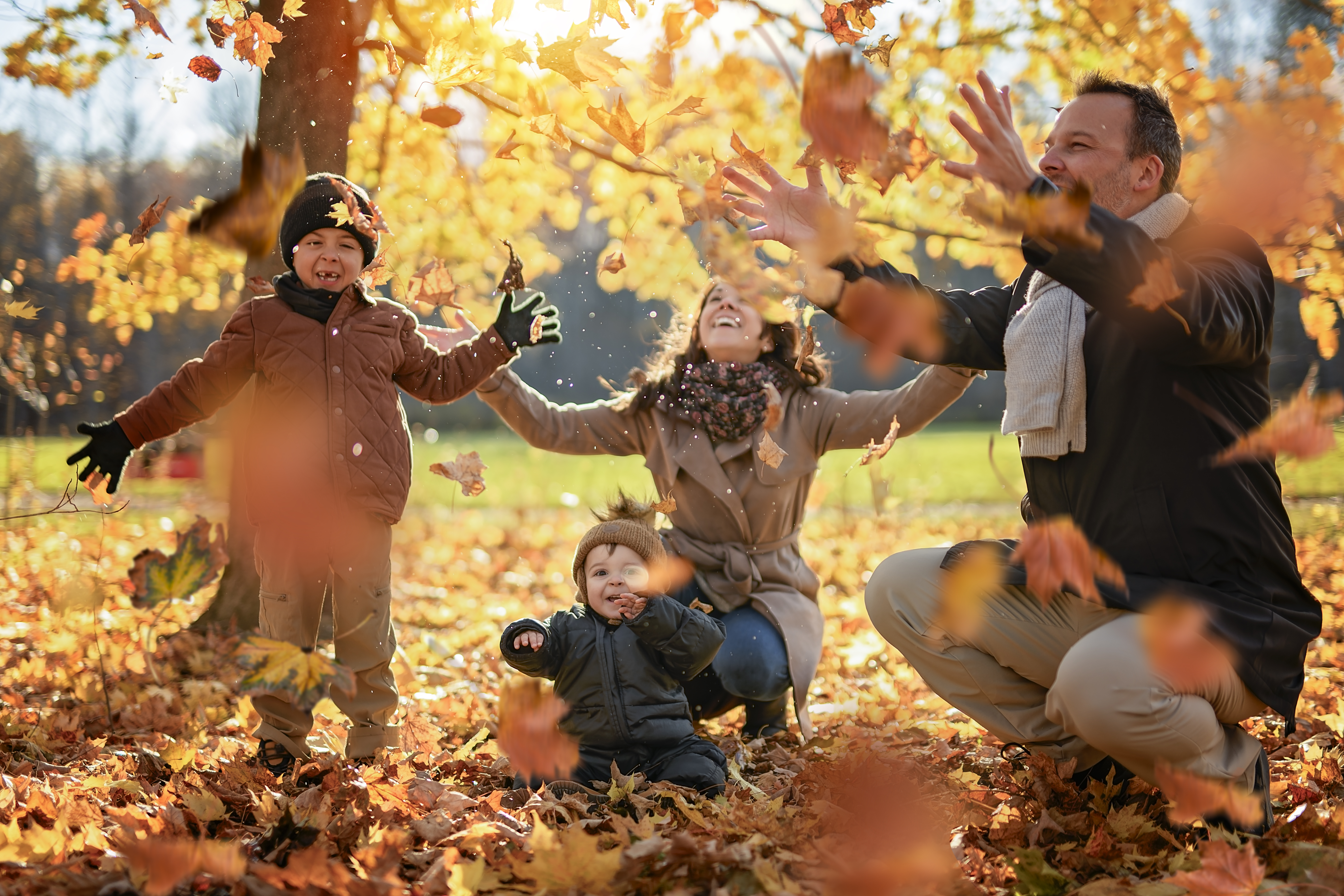 seasonal nature activities for families