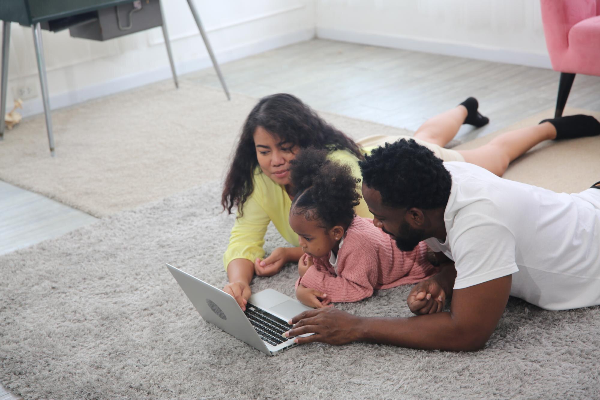 Joyful Multiethnic Family And Their Leisure At Hom 1ce55923dab3f5c0d594