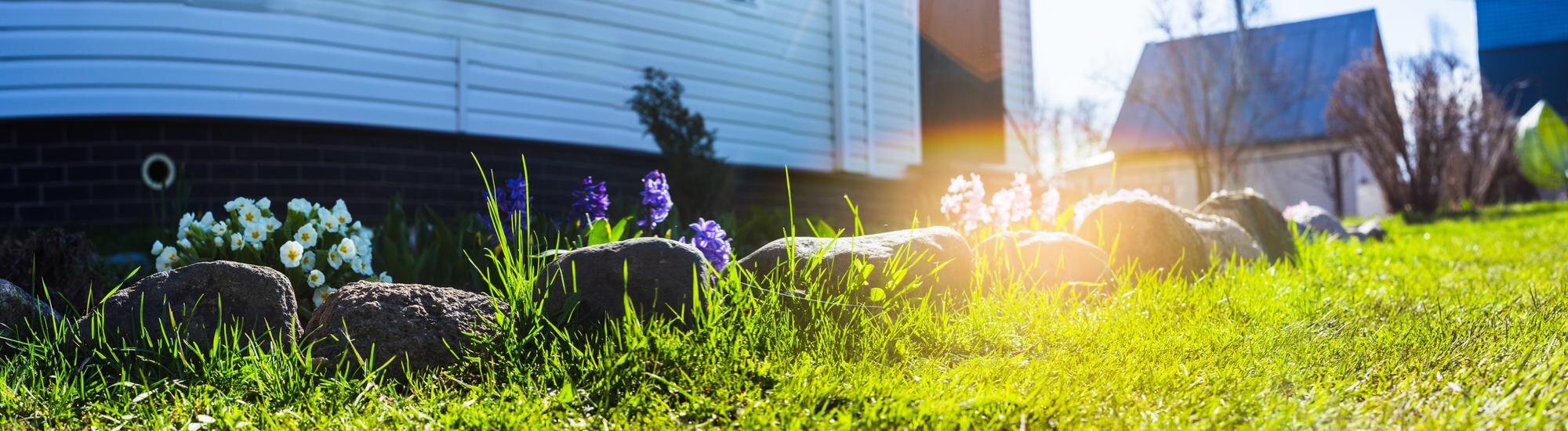 5 Essentials for a Landscaping Website That Turns Visitors Into Clients