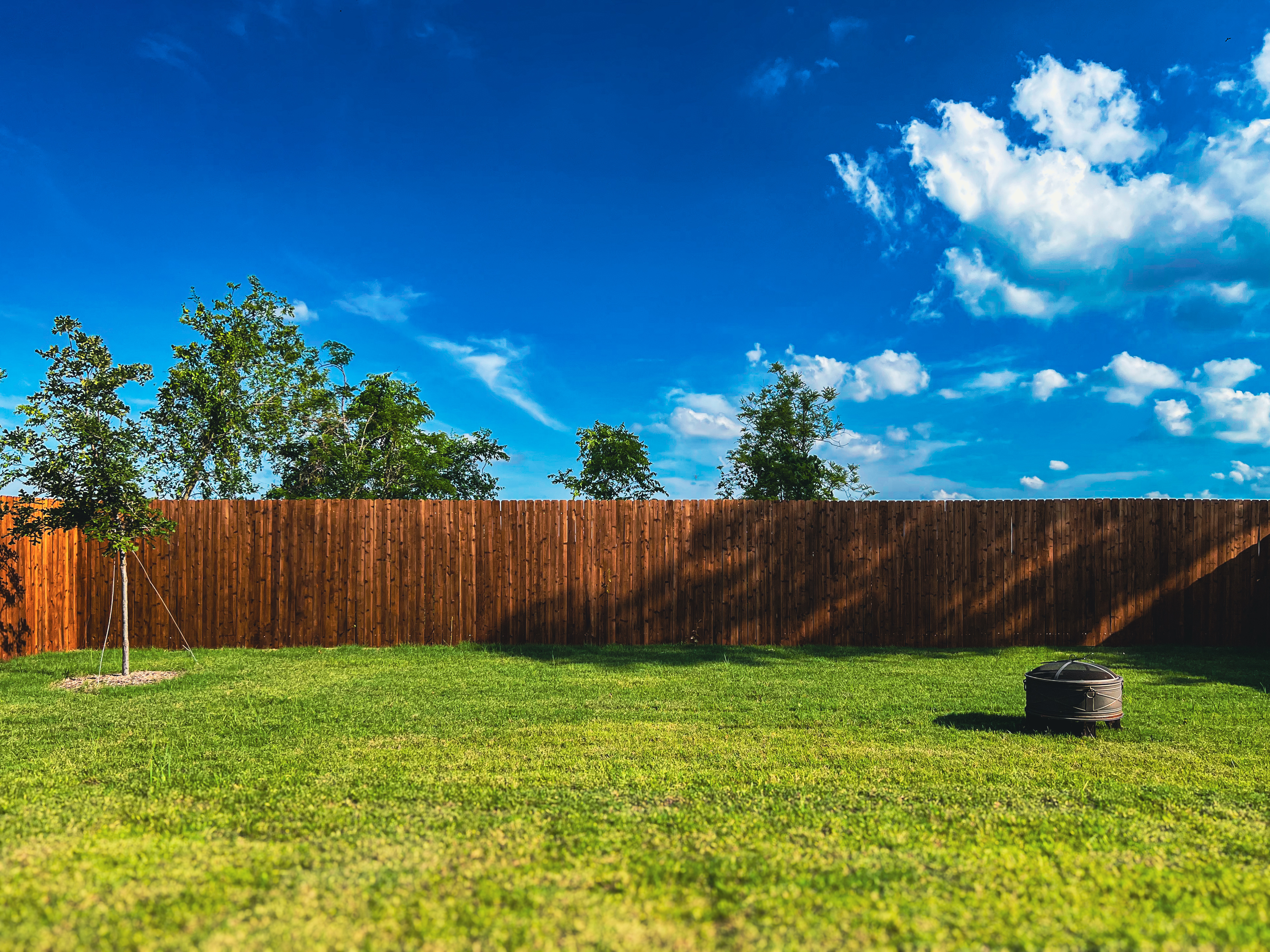 Transformative Fencing Solutions for Peace of Mind 1 looking out over the texas sky c8628b8e552808081e3a