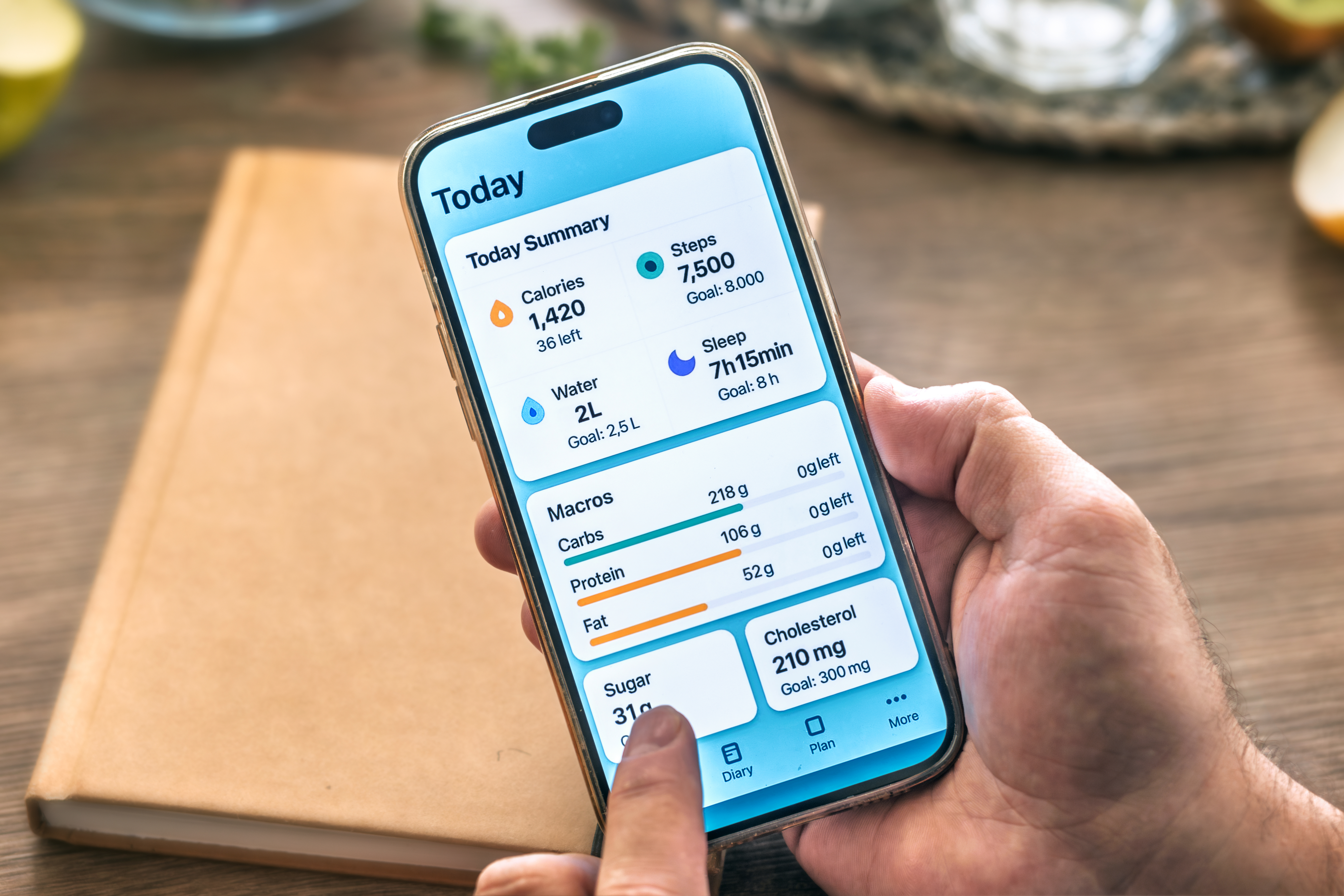 Man Tracks Health Data During Healthy Lifestyle 3e50ed9284b495e50273