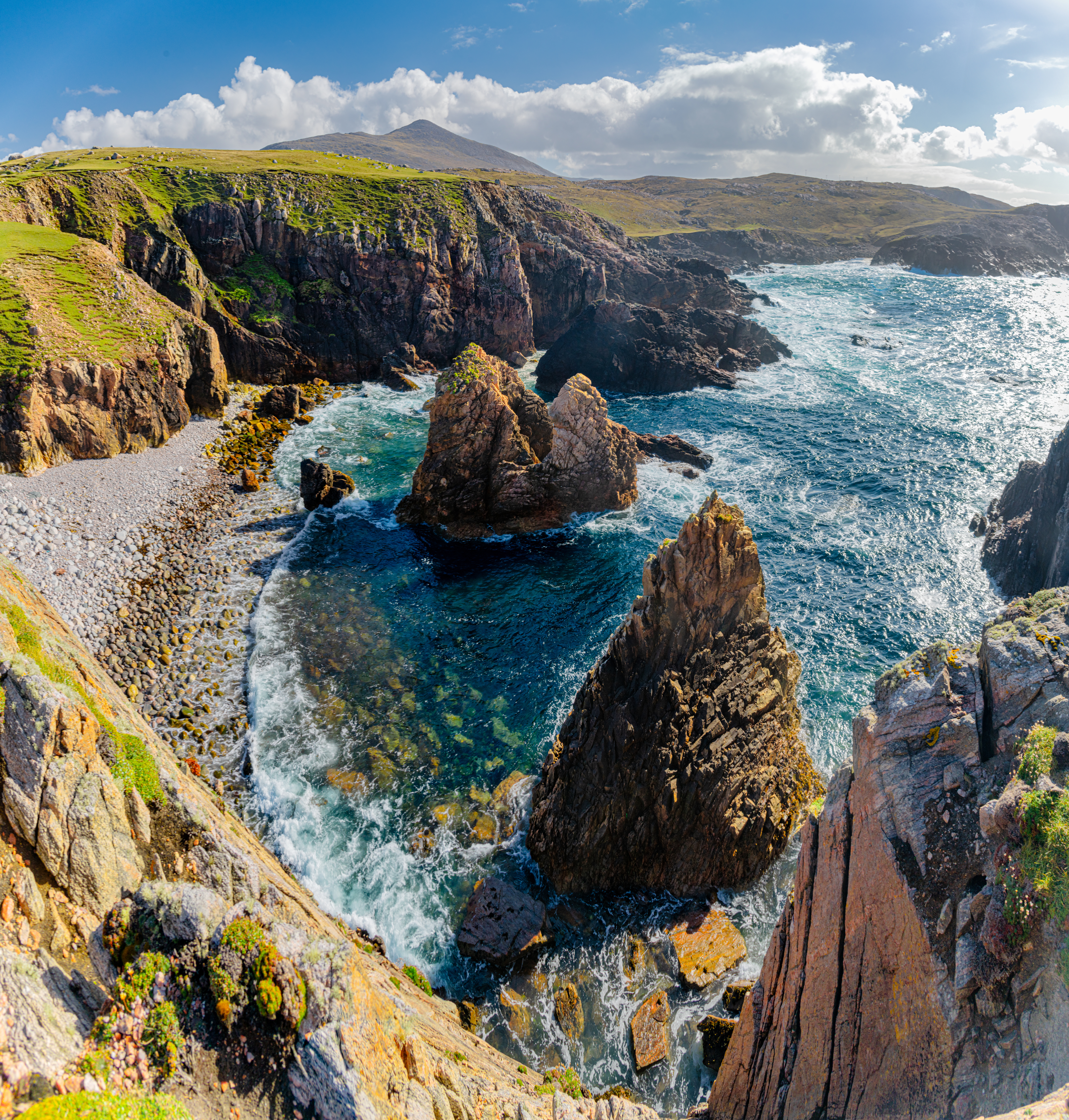 mangersta sea stacks outer hebrides scotland 65a9d352193d6e5d0f32 BTOURS