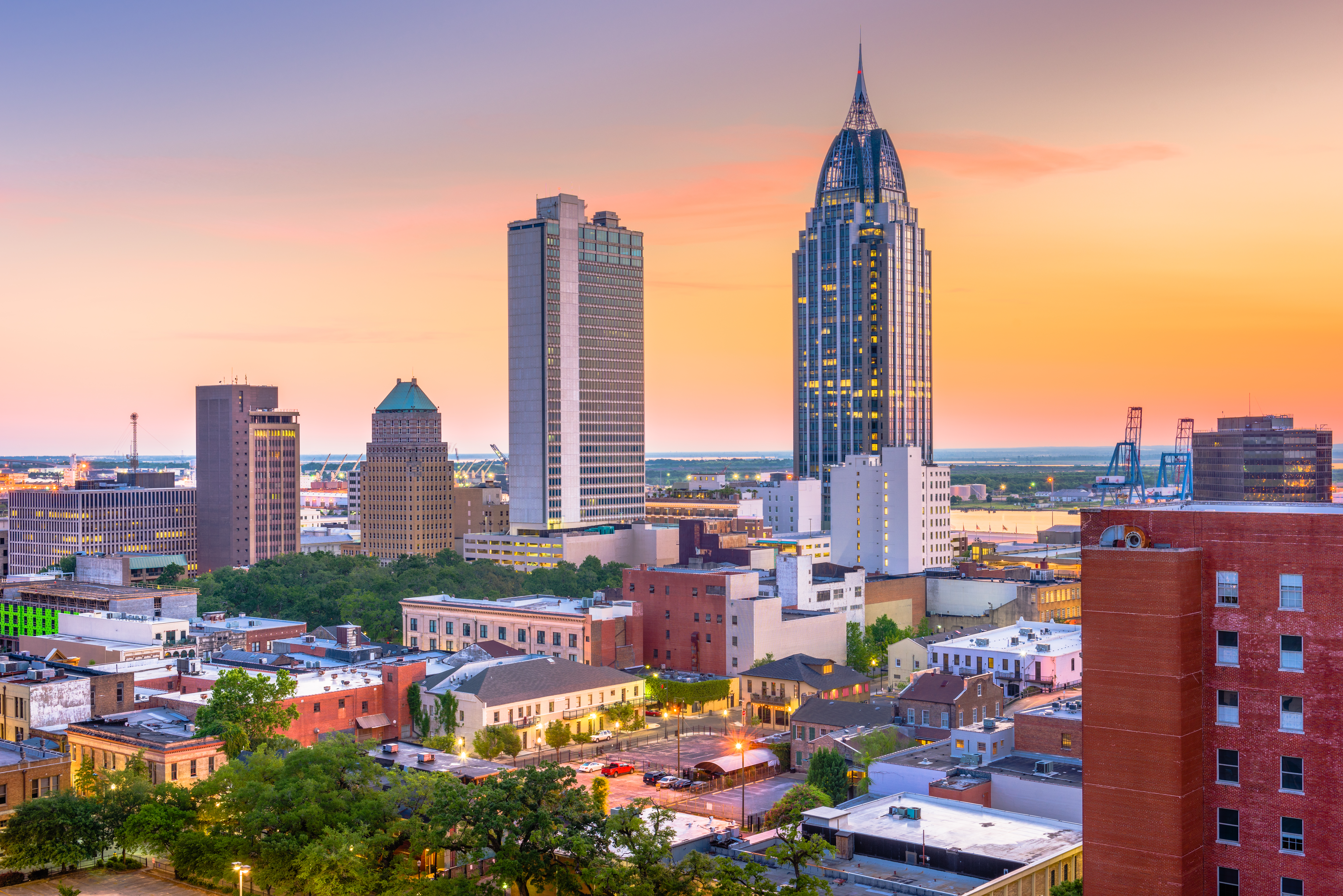 Featured image: Mobile alabama usa skyline-f578b1d5da056fe026cd