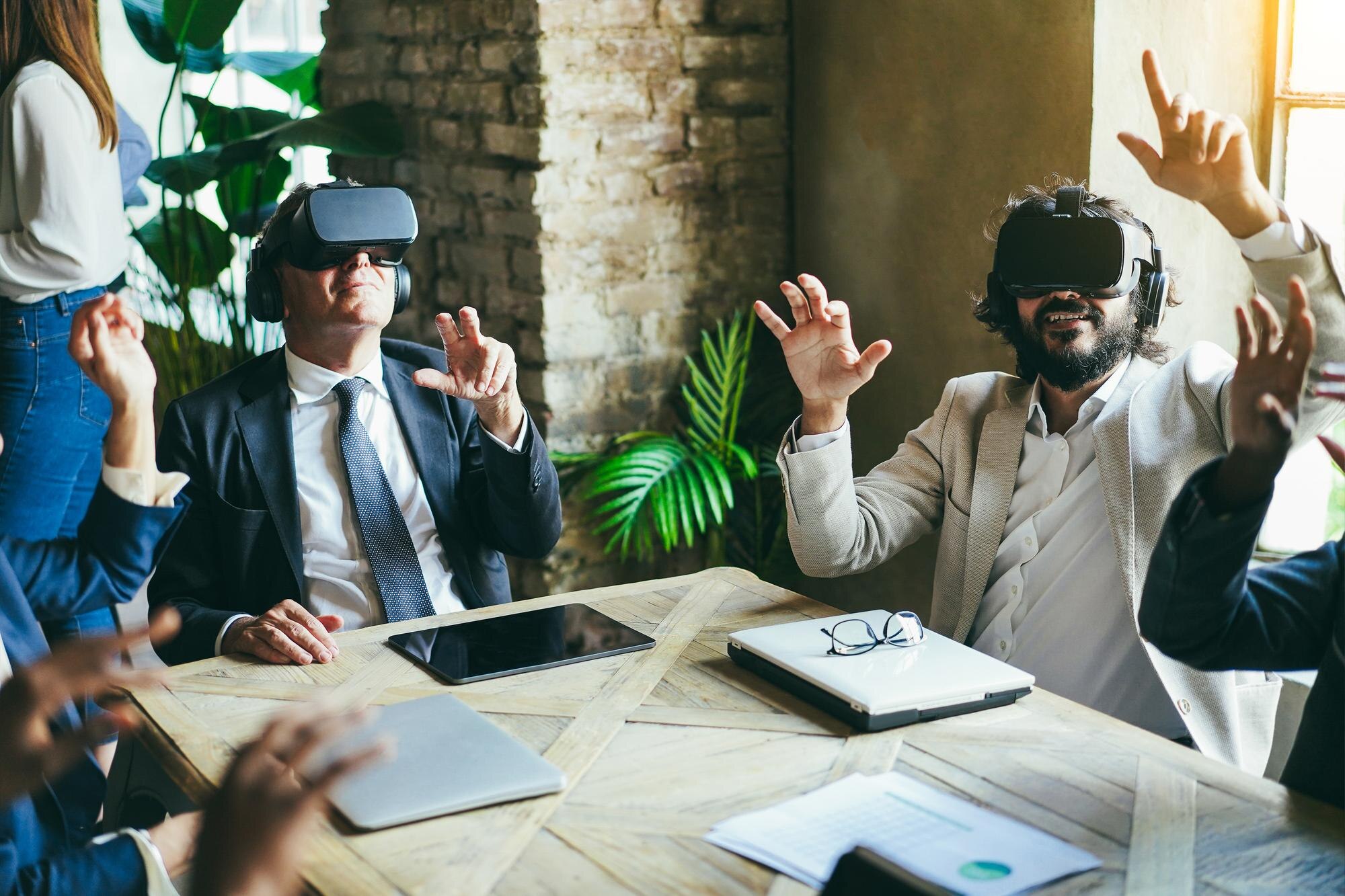 multiethnic business people wearing vr goggles ins 6d7011163e561f1a38f4