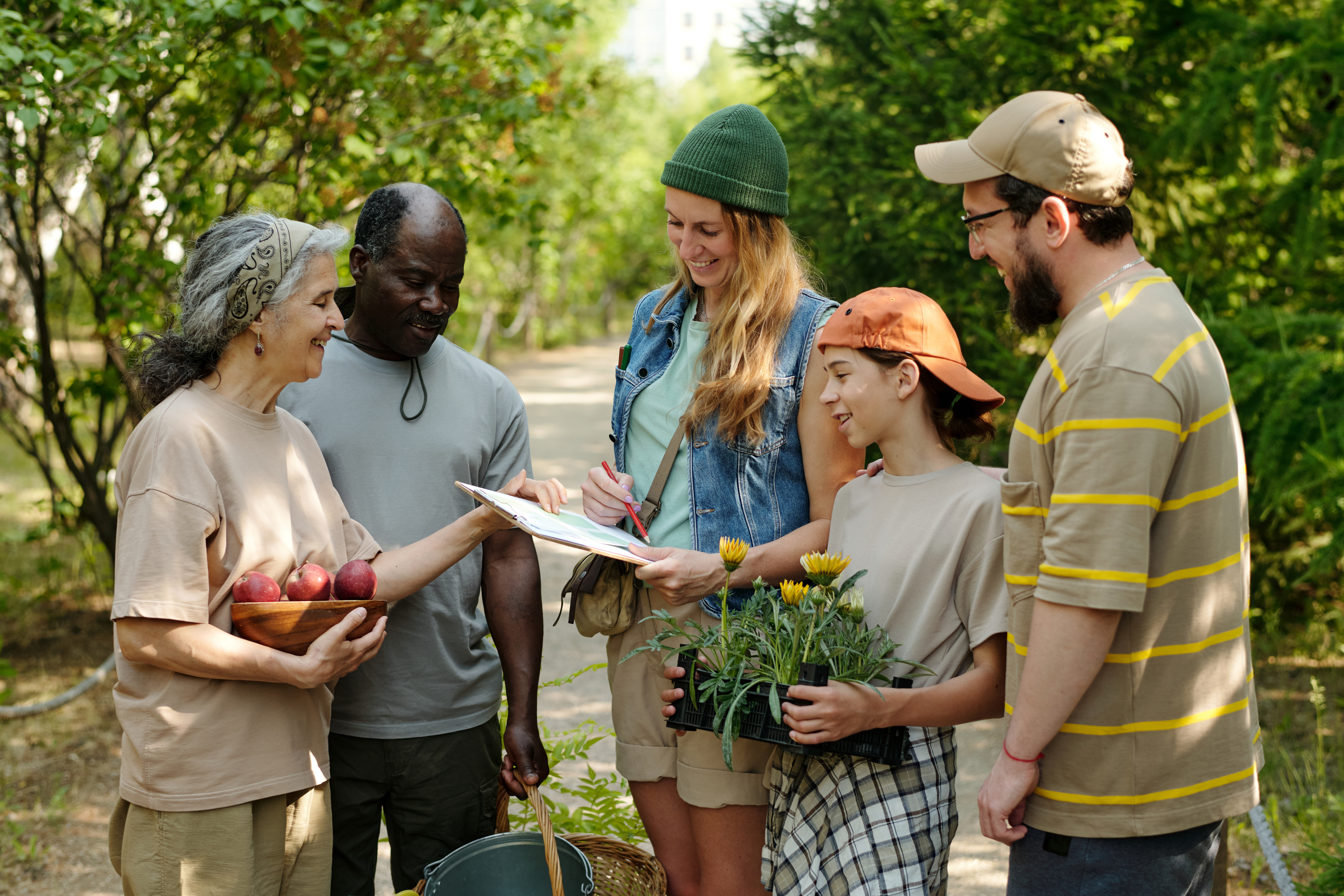 Multiethnic Group Of Middle Aged And Young Adults 17e824c17e1013a41d27