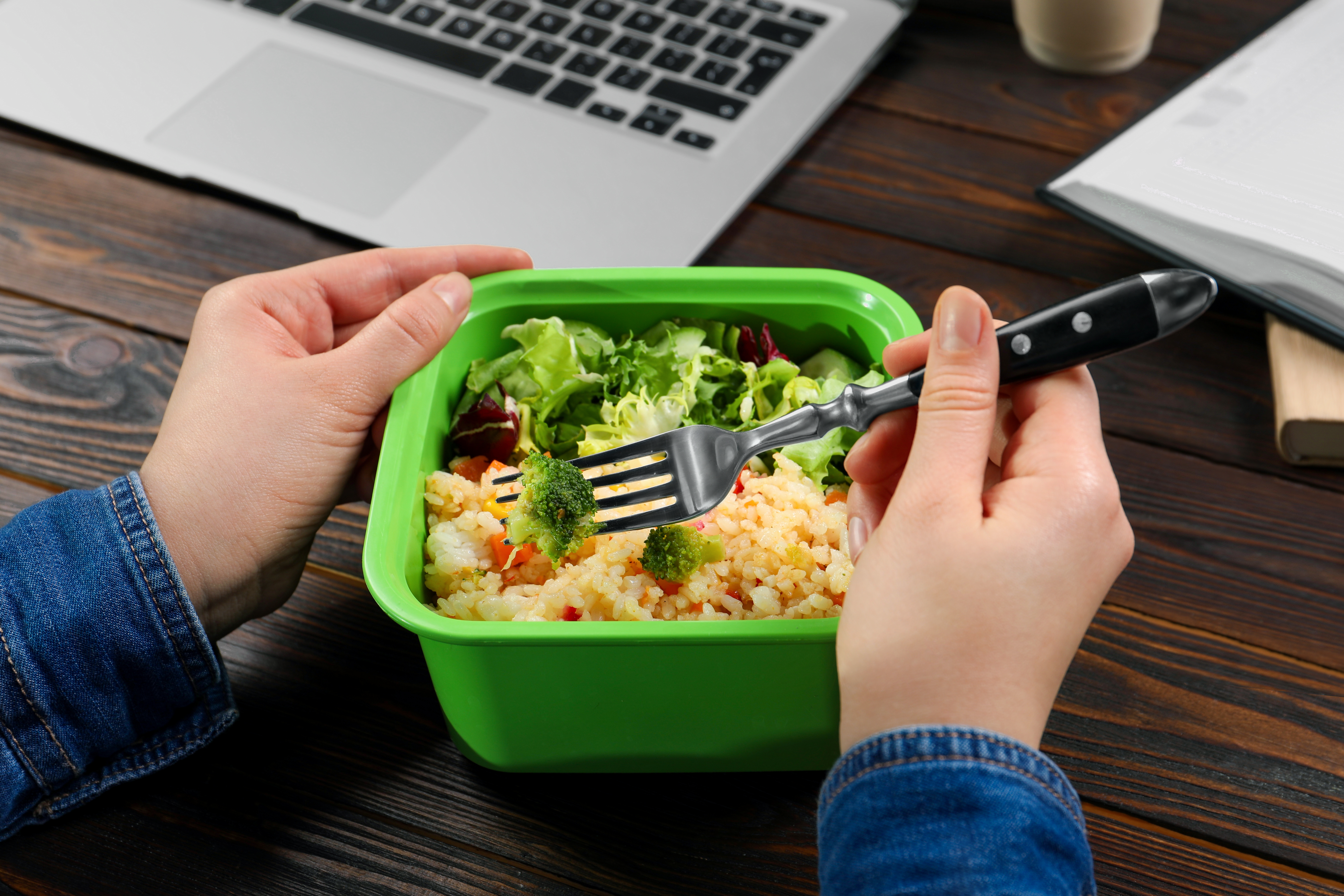 office employee having business lunch at workplace 0c4c7dcc2686b759c806