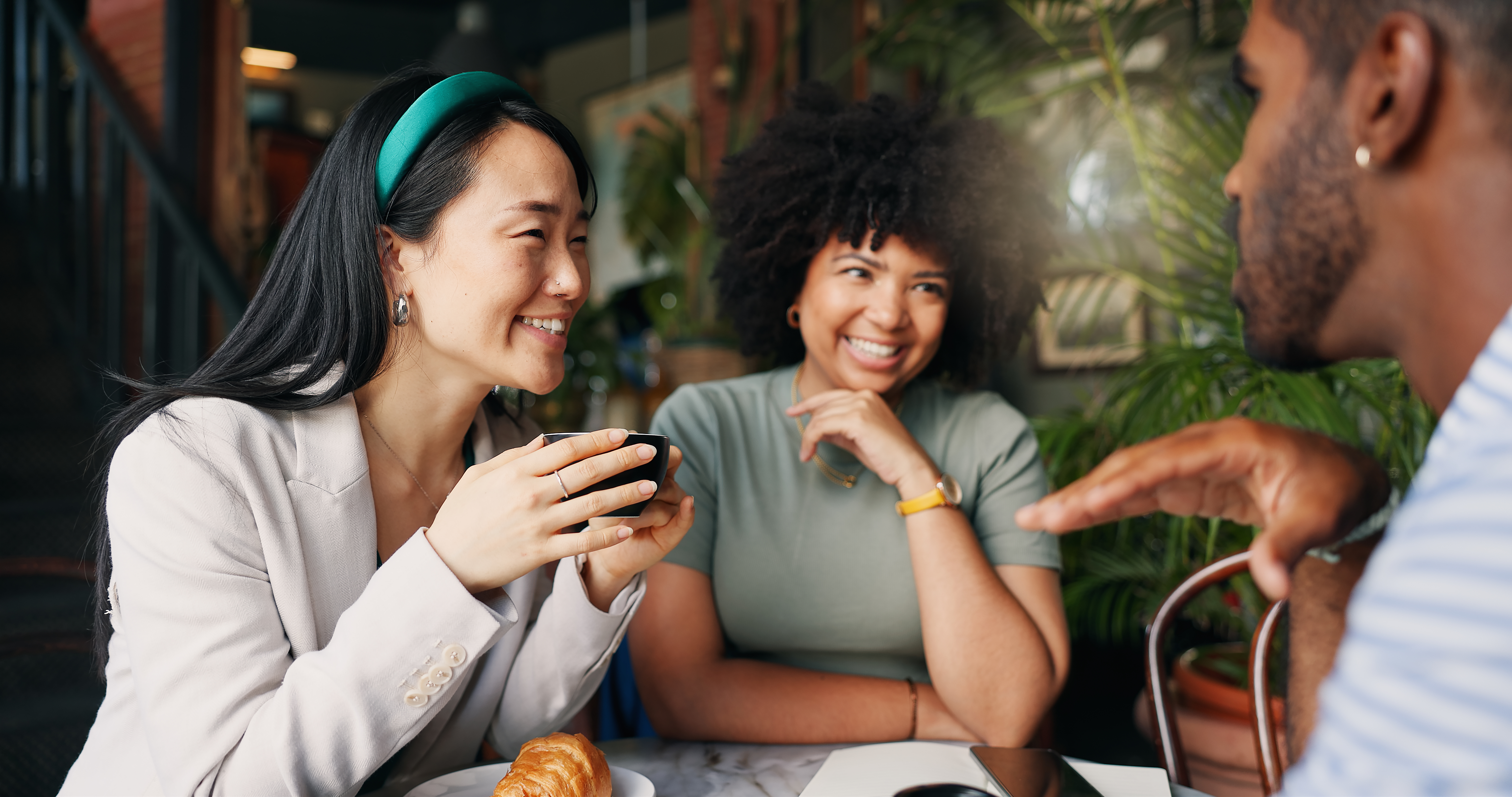 people friends and laughing with coffee at cafe f 6dddca758b3460361077