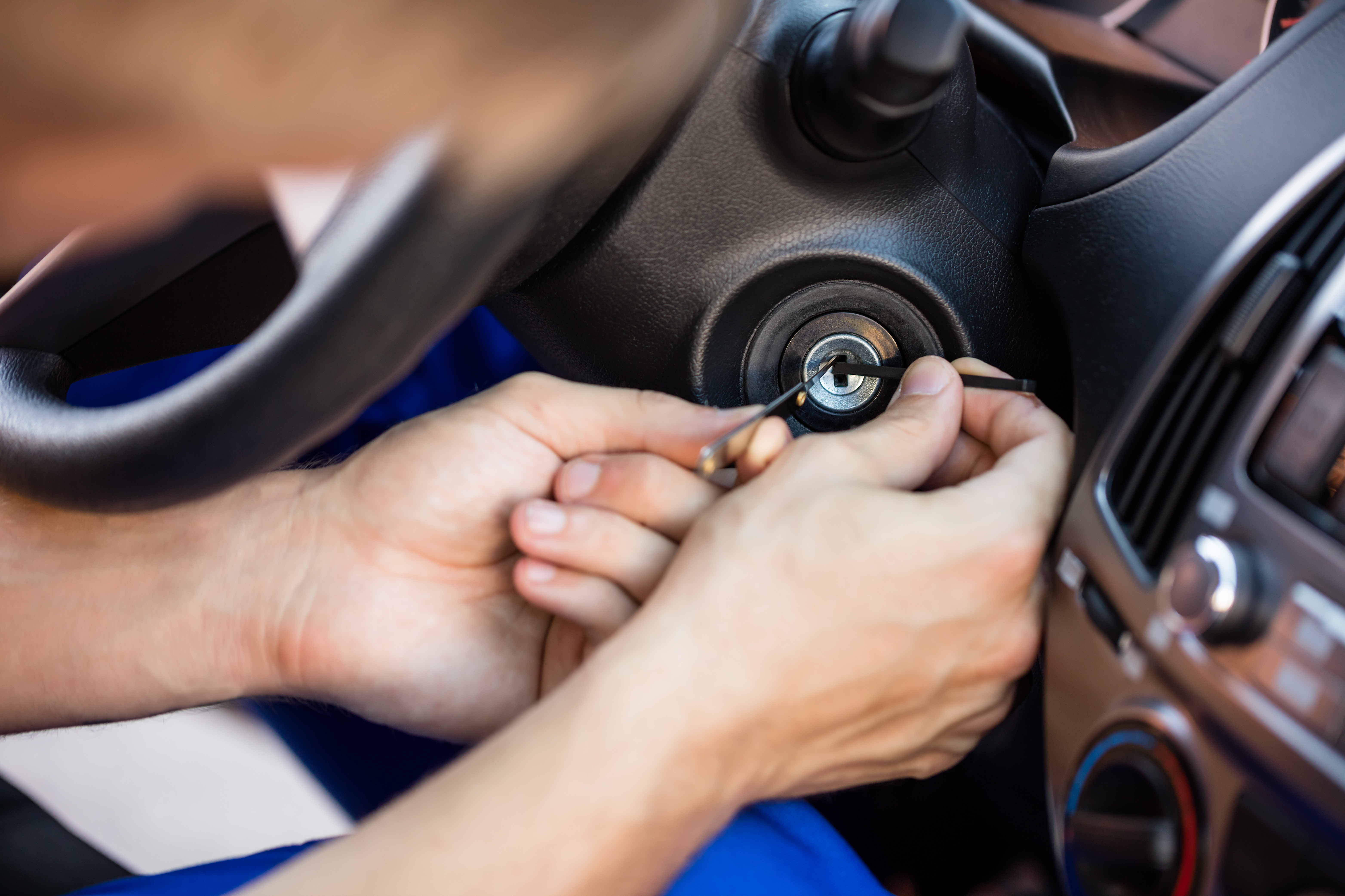 The Hidden Dangers of Ignoring a Broken Car Key: Why You Should Act Fast! 1 Metro-Keys Locksmith Service