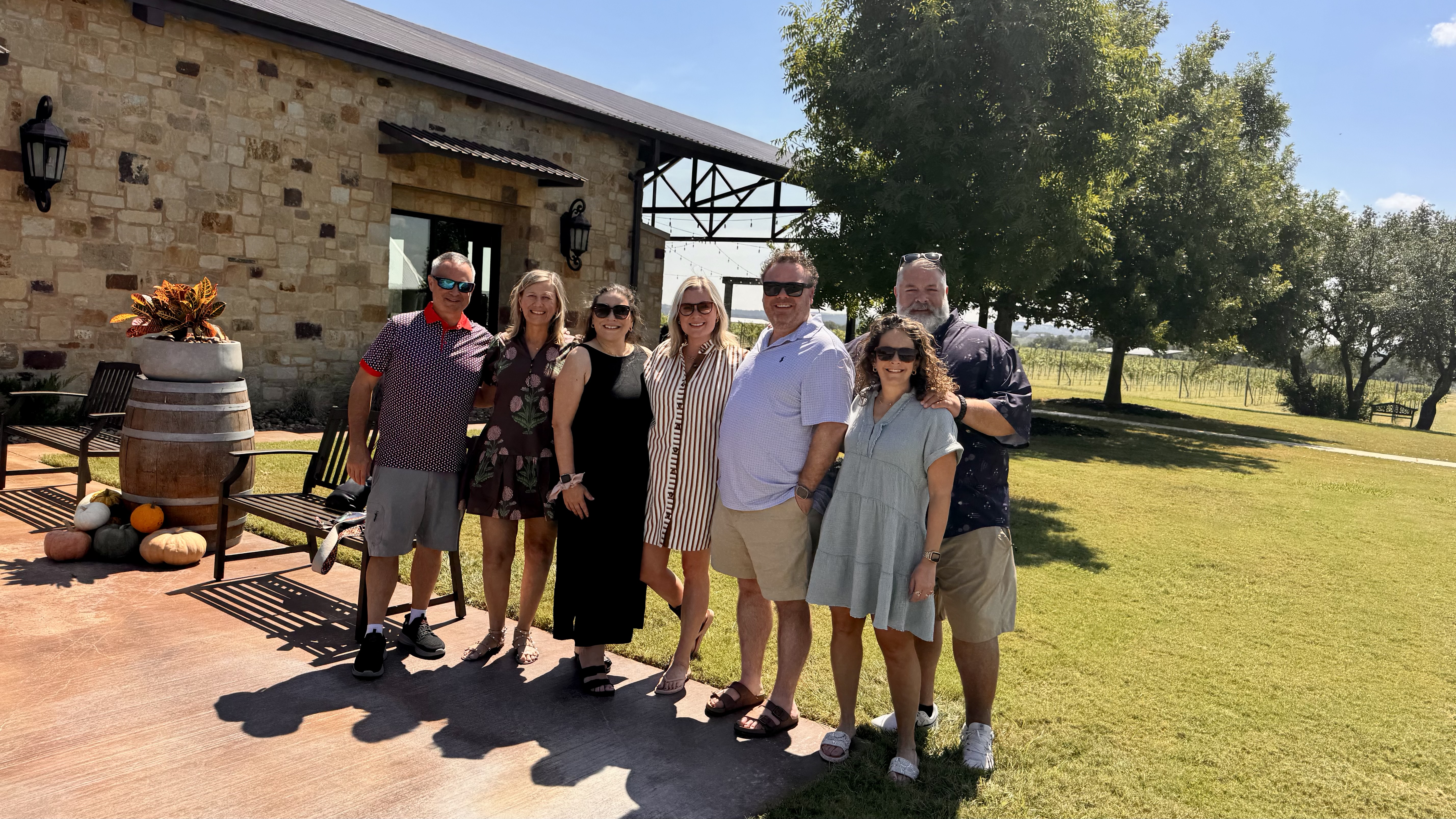 Top Benefits of Choosing Luxury Transportation for Wine Tours 8 photo sep 17 2025 12 55 45 3d12bcdd3073f99f285c