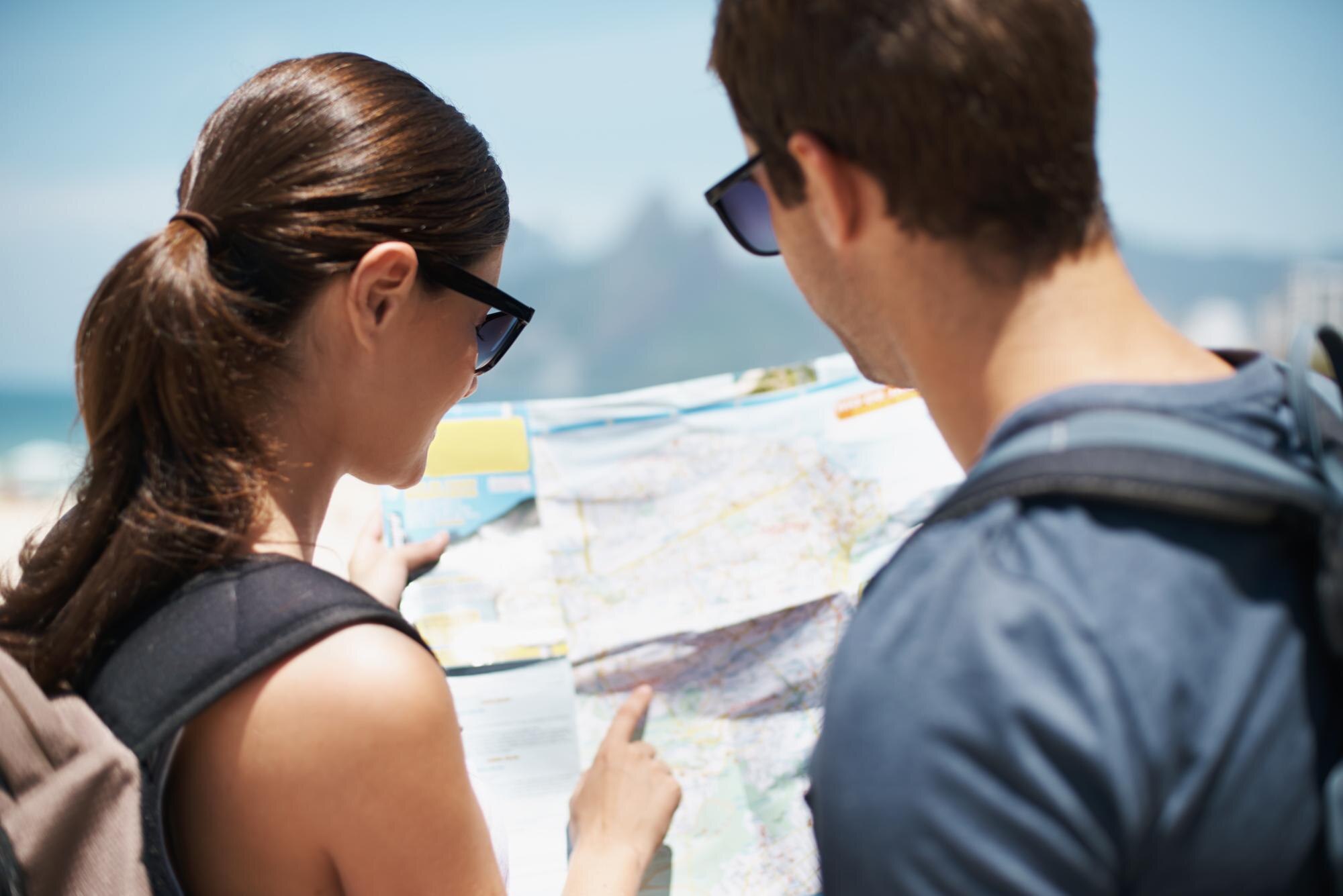 plotting the best route to the beach shot of a you 2aa8cfb01c7c26ee5ada BTOURS