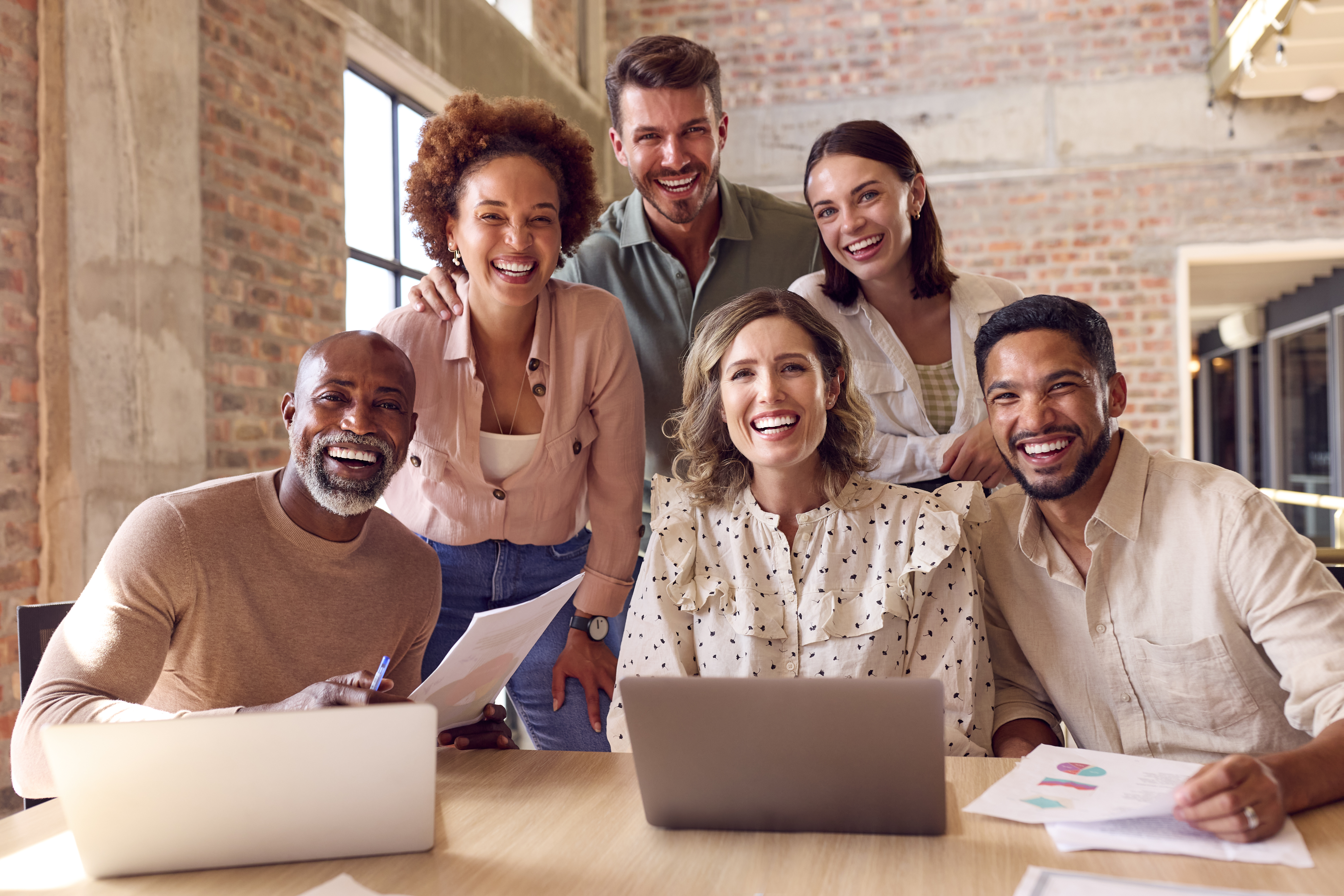 portrait of multi cultural business team meeting a 57127b79a896bd29ba99