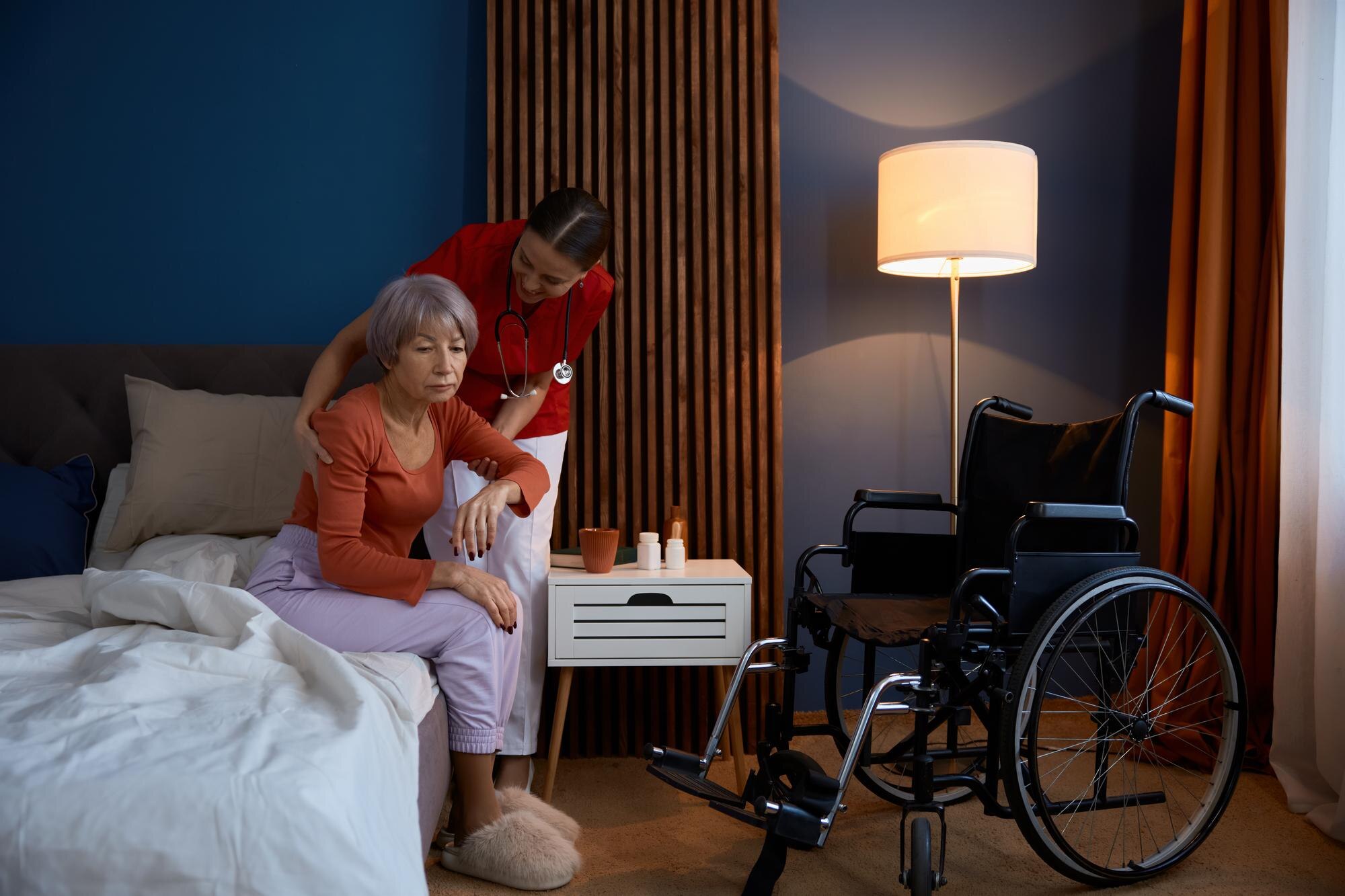 positive home caregiver helping sad unhappy old wo 3b146e5afa222e61a554