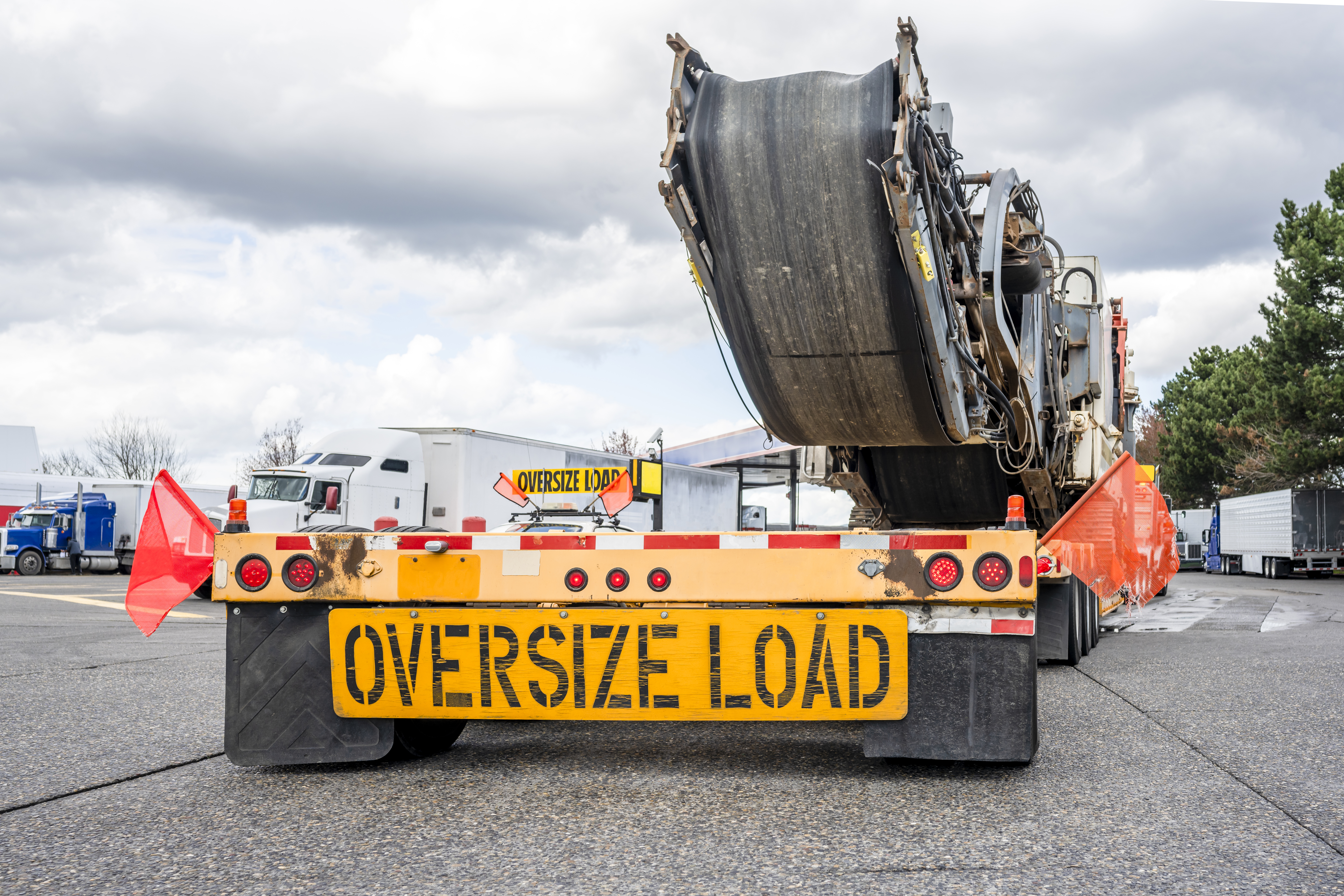 powerful big rig classic semi truck transporting o 986d9c0cd7ff0d60cea4