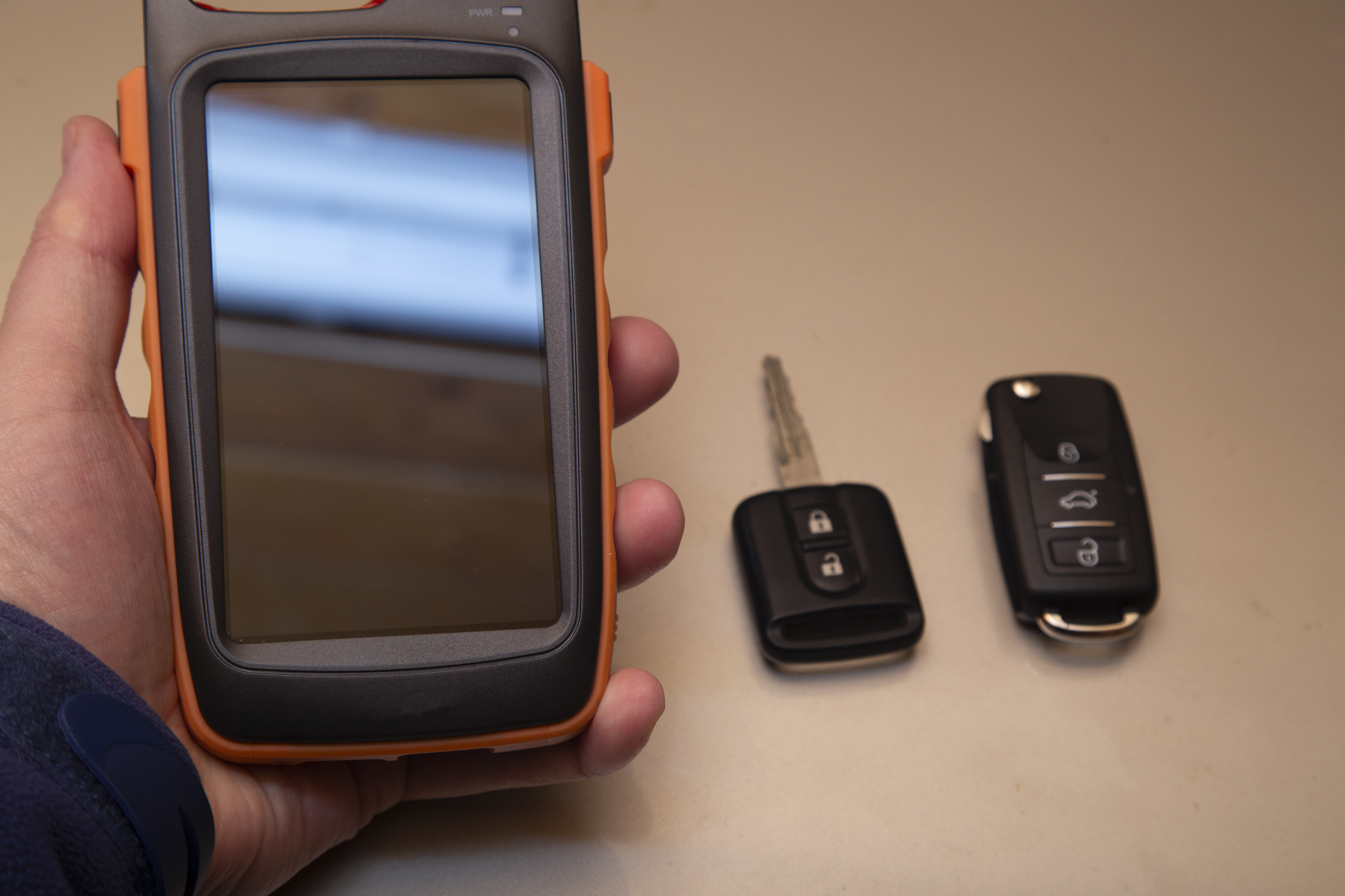 The Hidden Dangers of Ignoring a Broken Car Key: Why You Should Act Fast! 5 Metro-Keys Locksmith Service