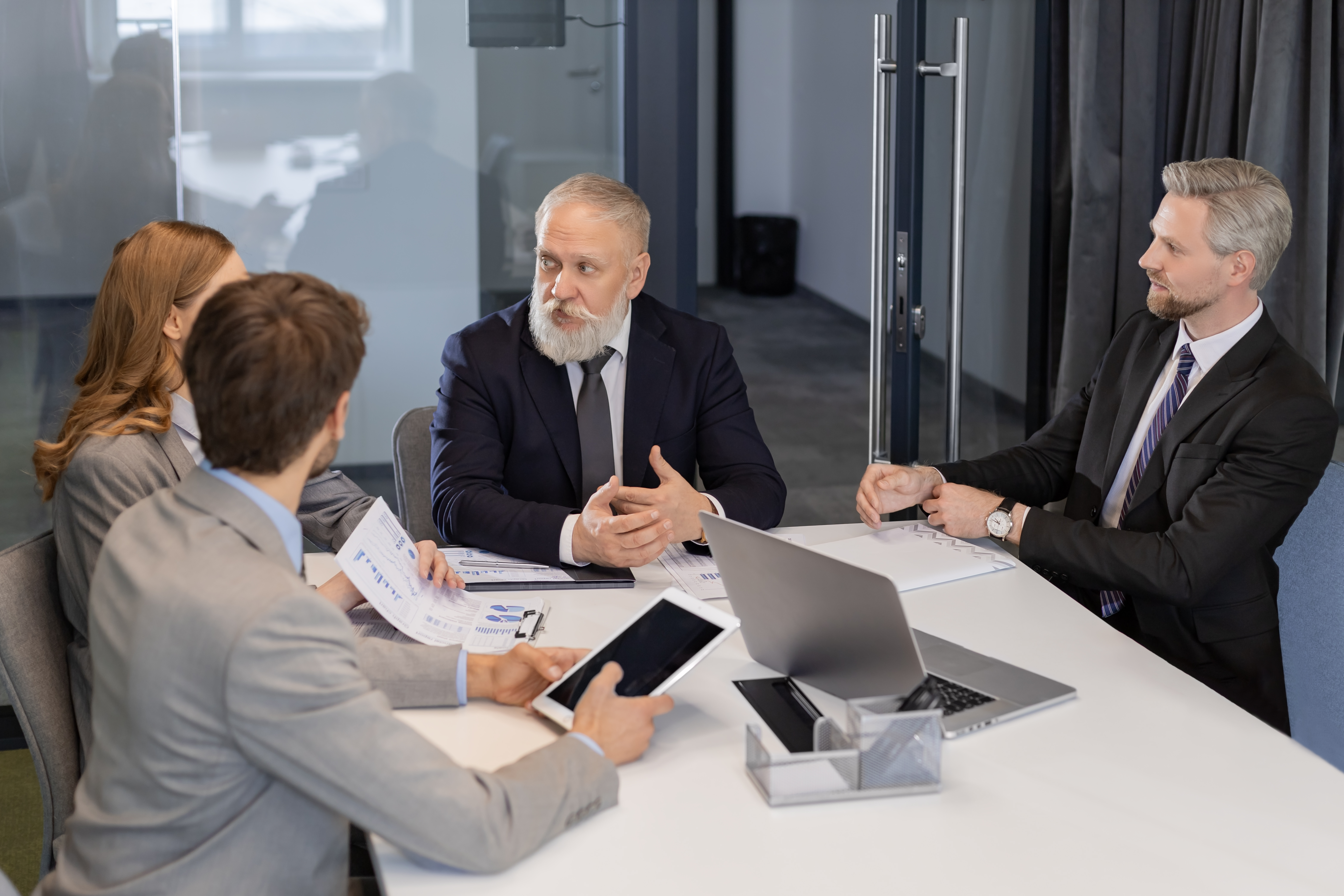 professional executive businesspeople discuss corp ebf9f7ad36697d250157