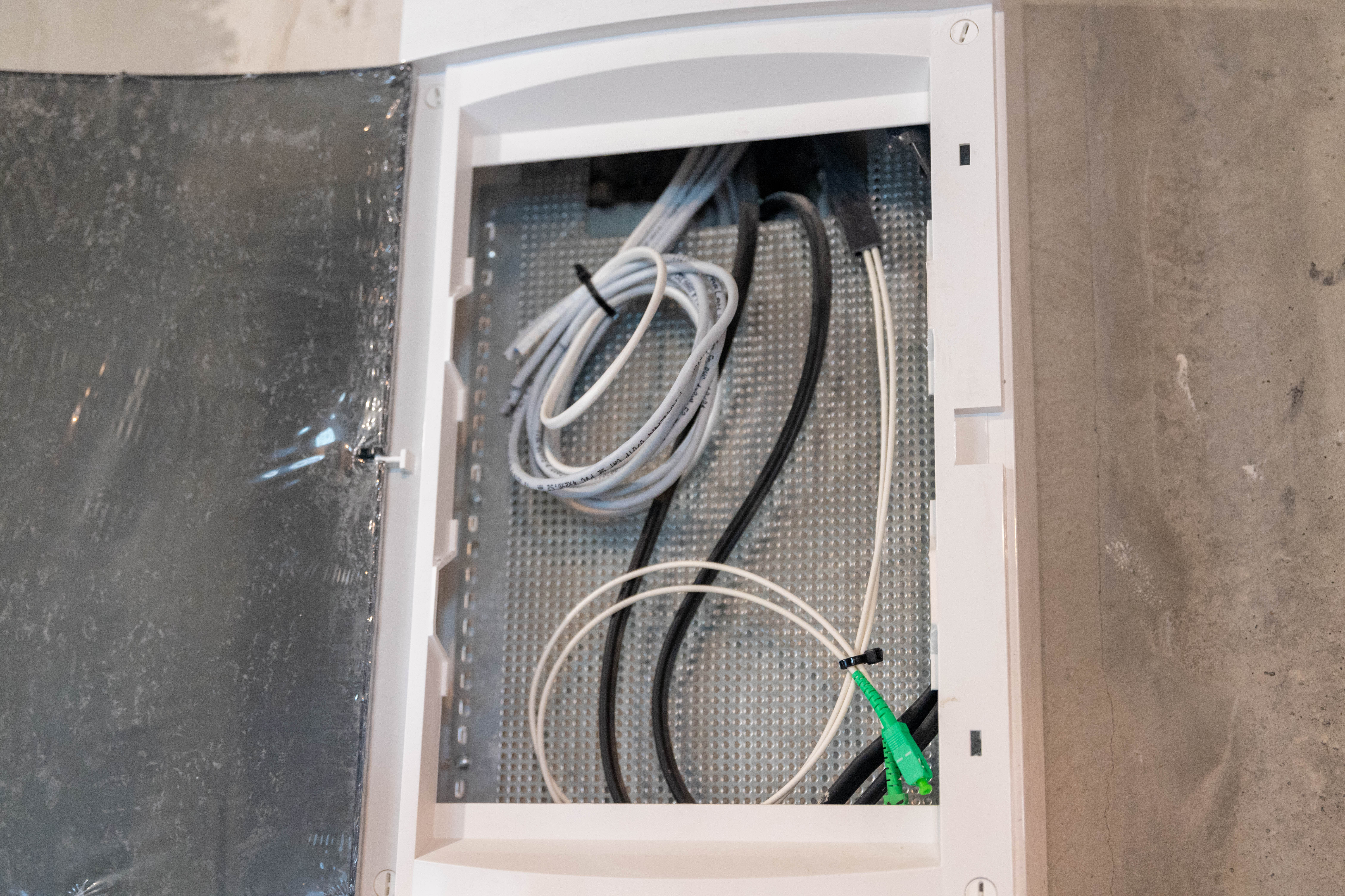 reading and labeled wiring mounted for power usag d83589a800b87cb9dec5