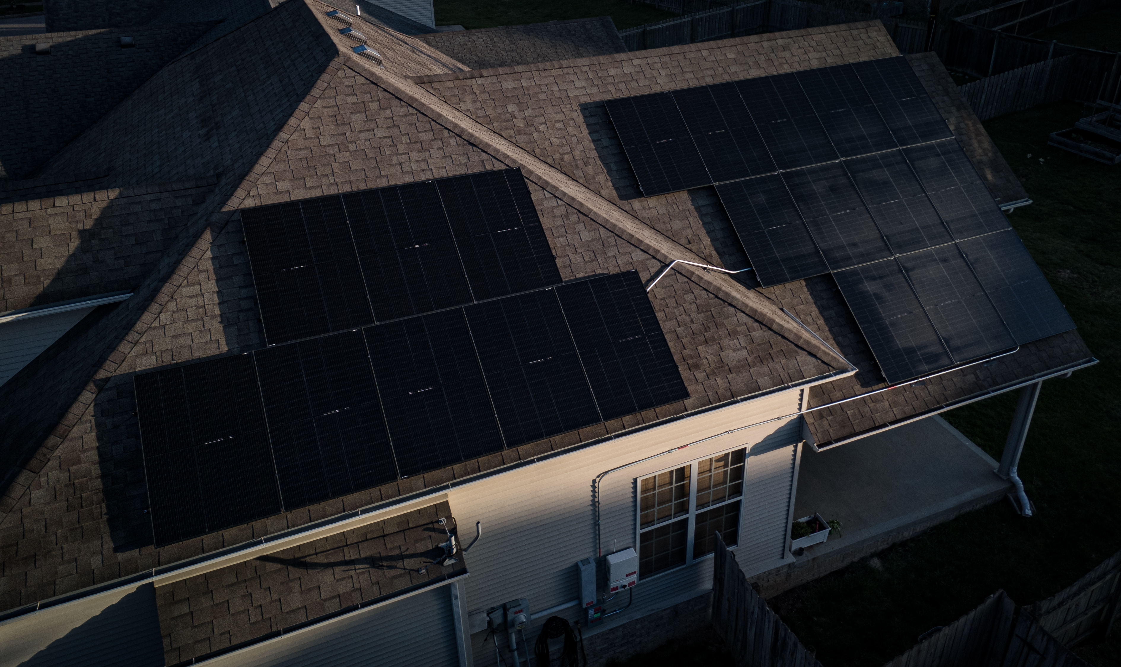 Why Replacing Your Roof and Going Solar Together Pays Off in Oklahoma
