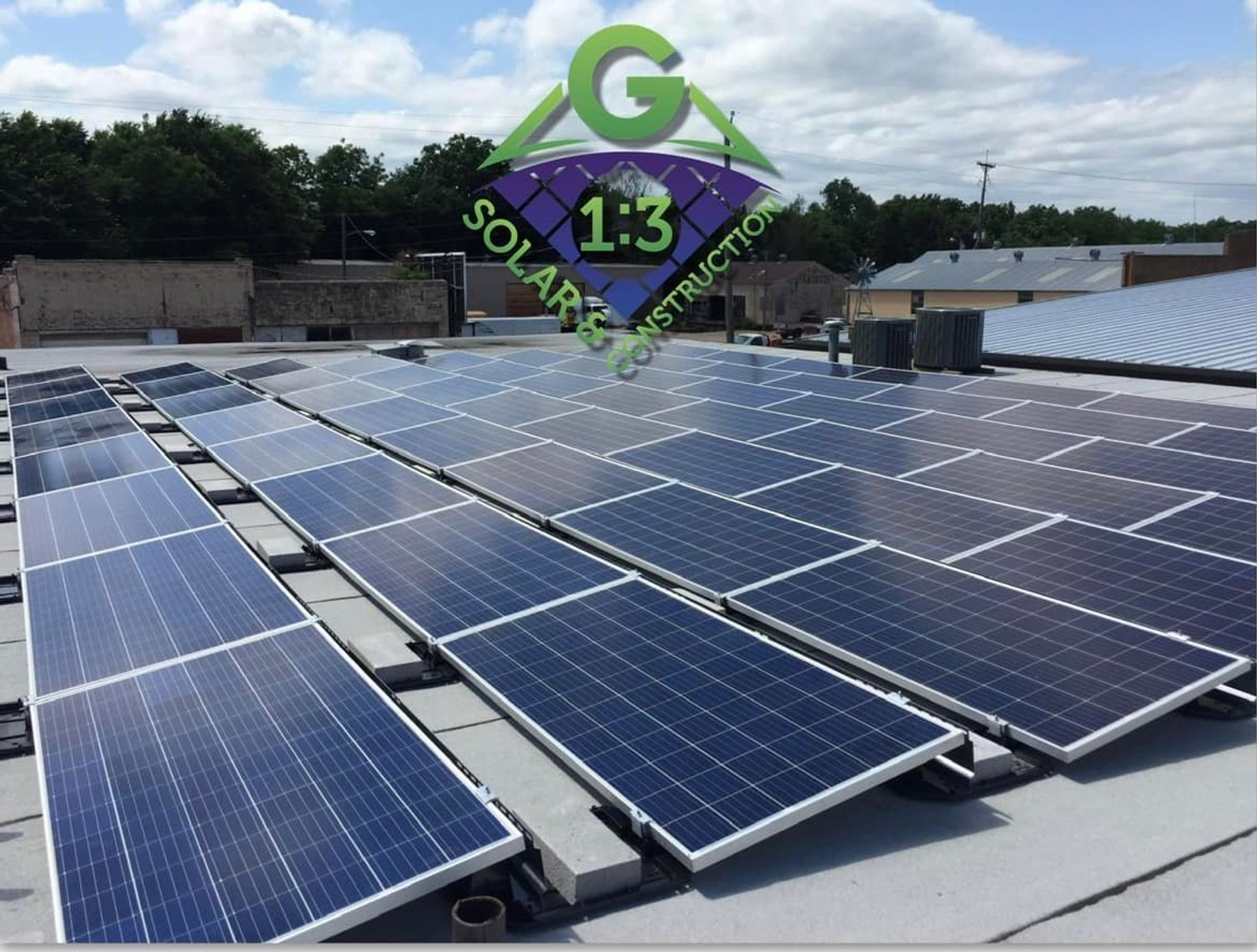 Before You Go Solar: What Oklahoma Homeowners Should Know About Older Roofs