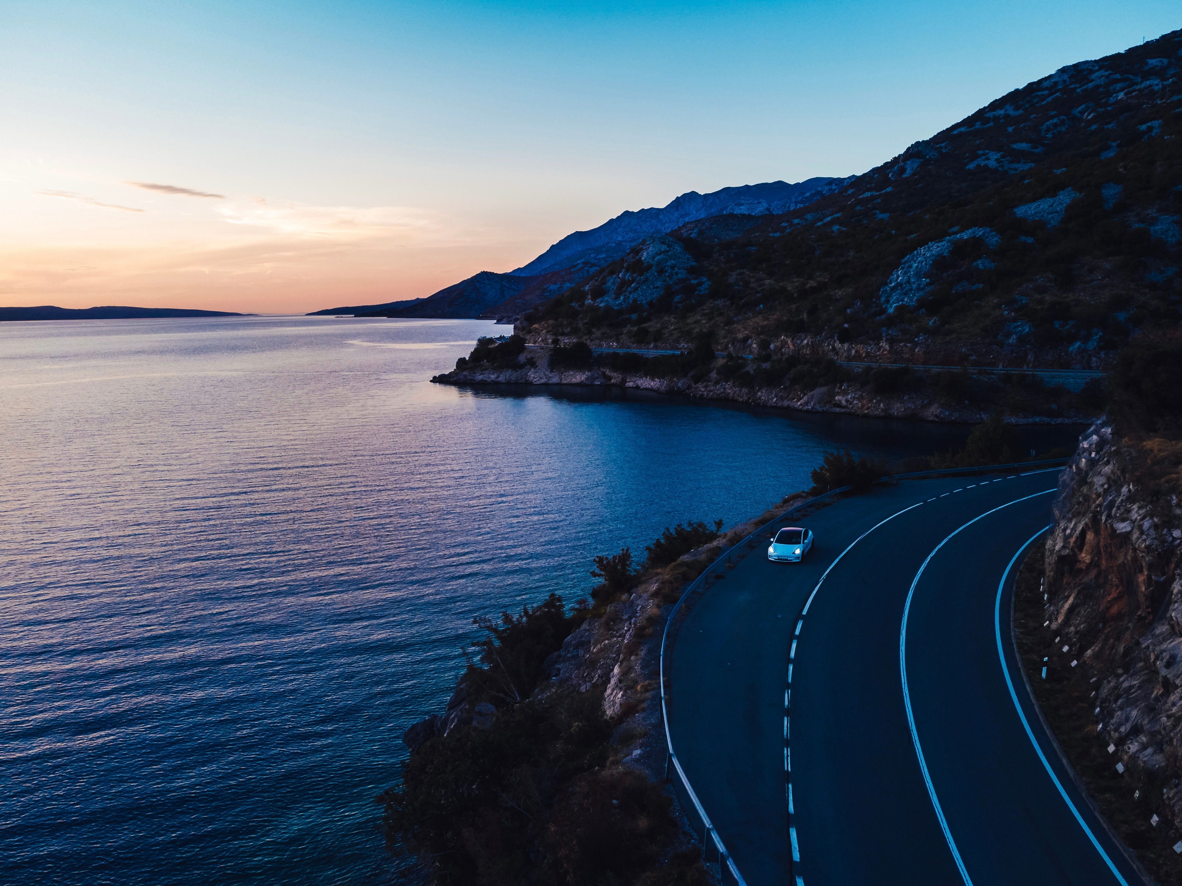 Crafting the Perfect Flexible Itinerary: Travel at Your Own Pace 5 scenic coastal road at sunset along the adriatic s 30b70615c82e10053b0b BTOURS