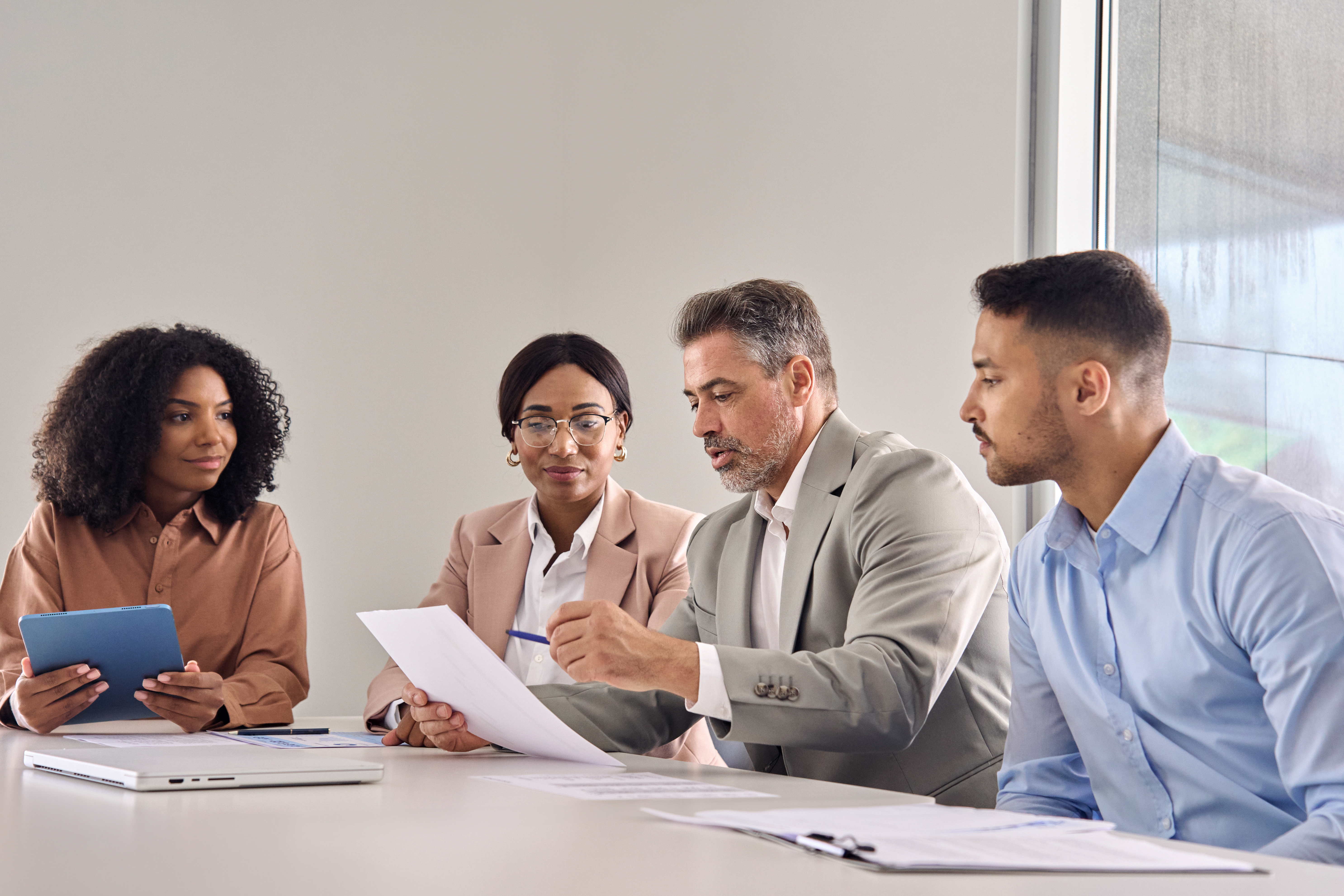 Propinas y cargas sociales en restaurantes: cómo gestionarlas correctamente para evitar sanciones