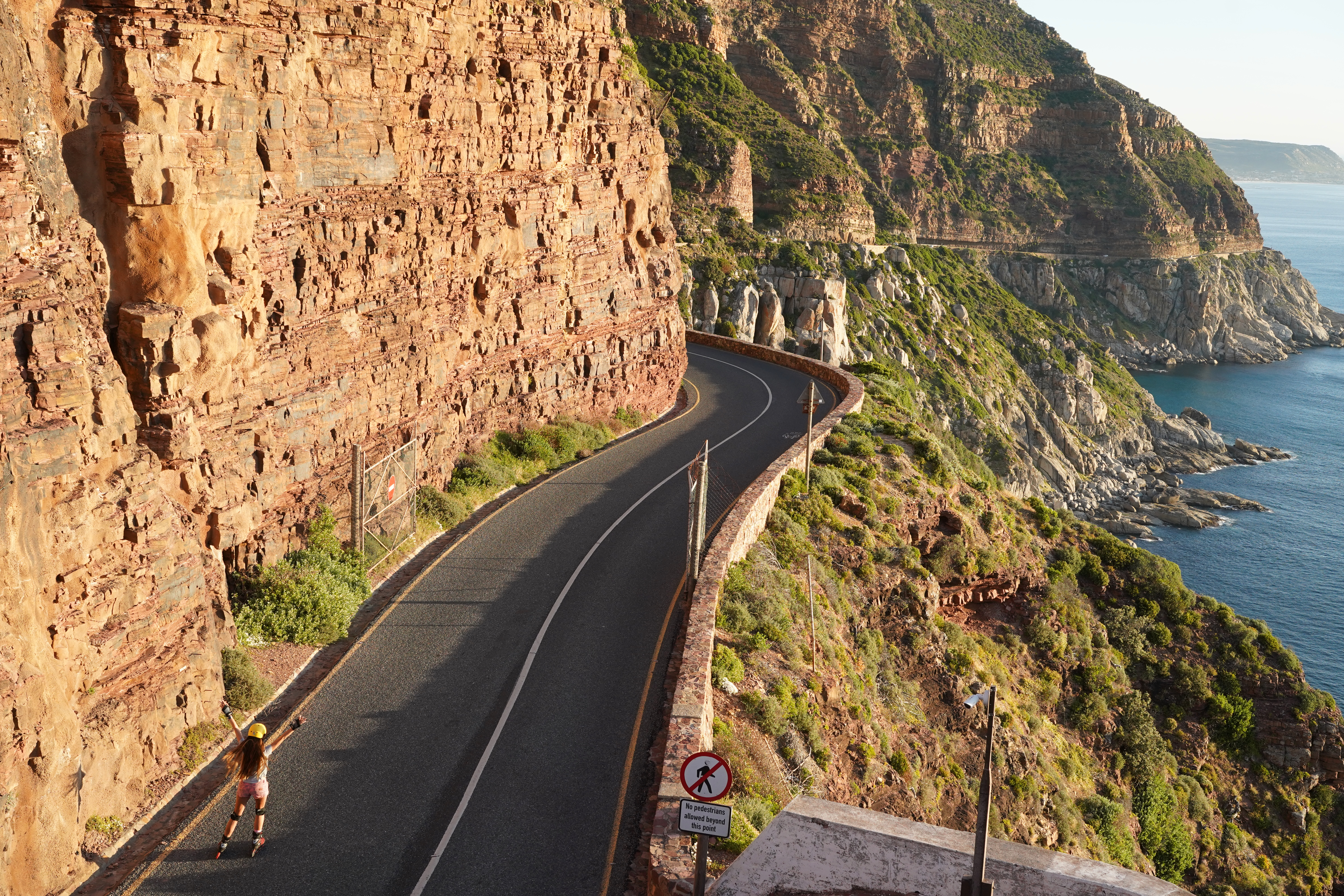 small me big world 6a8cd495d835614730e9 BTOURS