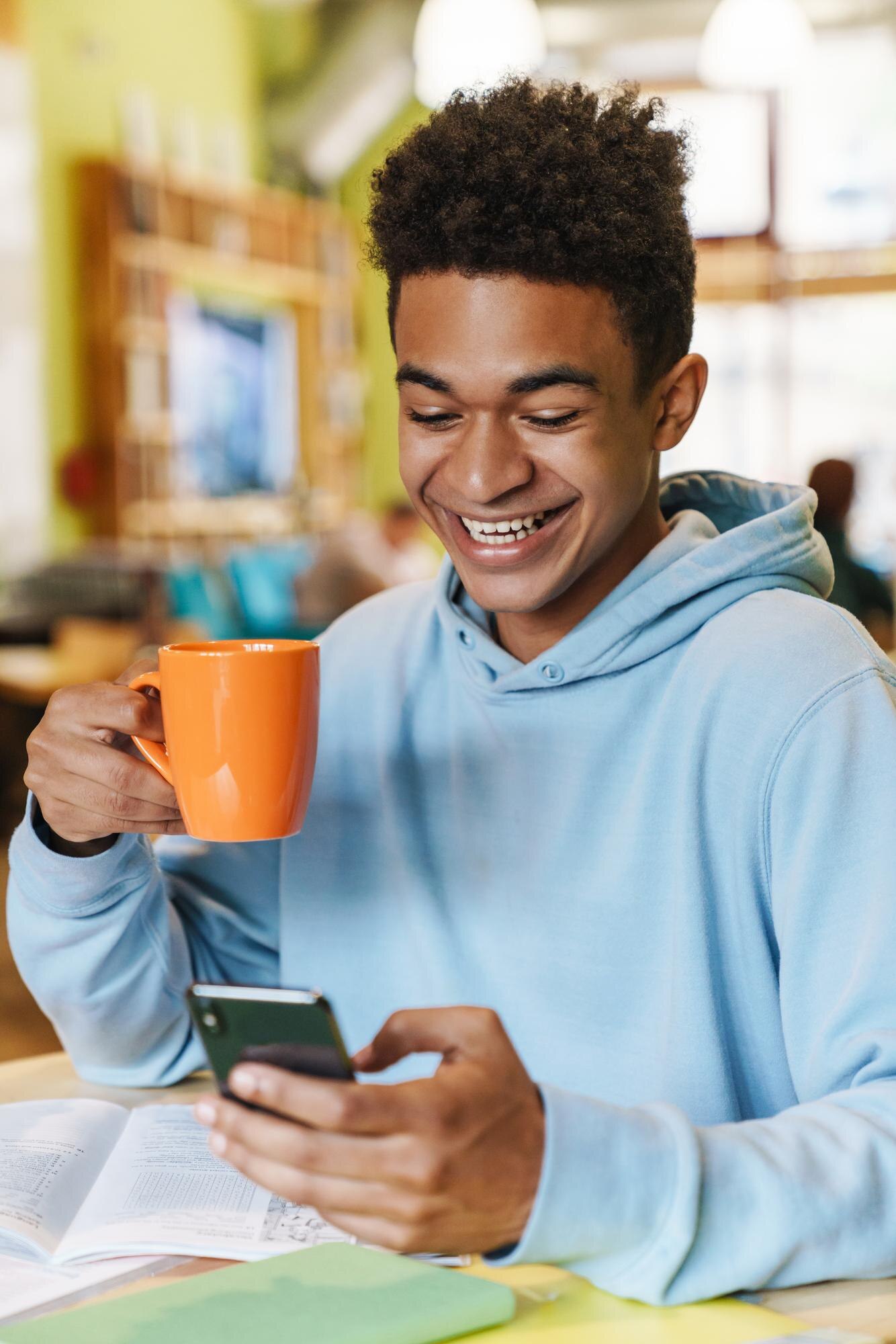 Real-Time Credit Monitoring: How Instant Alerts Protect Your Credit Profile