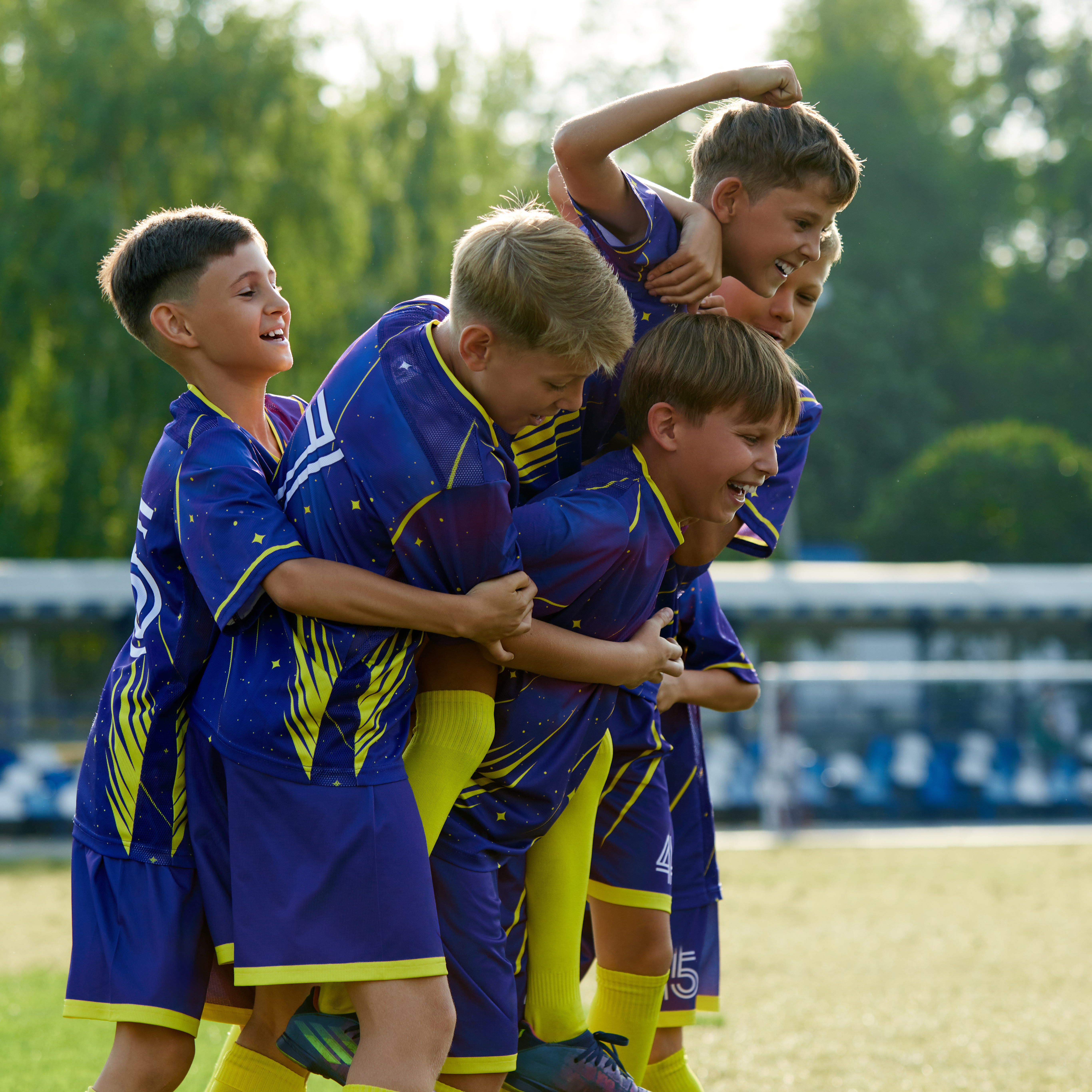 Smiling Friends Boys Jumping And Hugging Express 92005062bddad210bc40