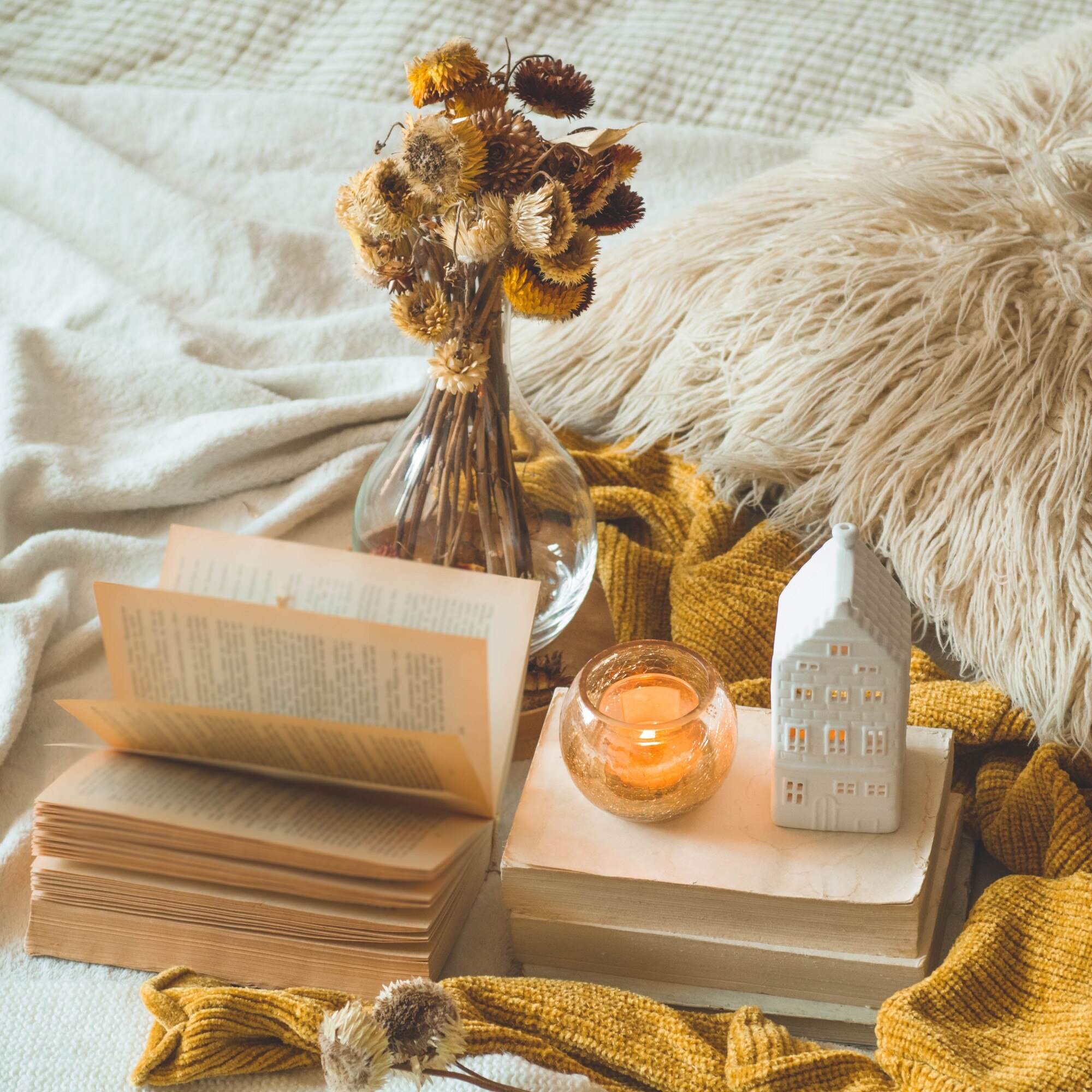 sweet home still life details in home interior of ae73e0e395fa258abb51