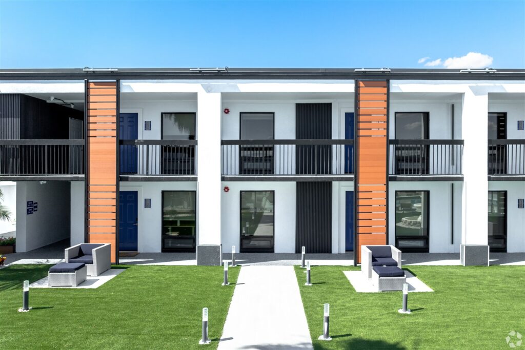 thejadewh com image 5639a1e5d528e3a59419