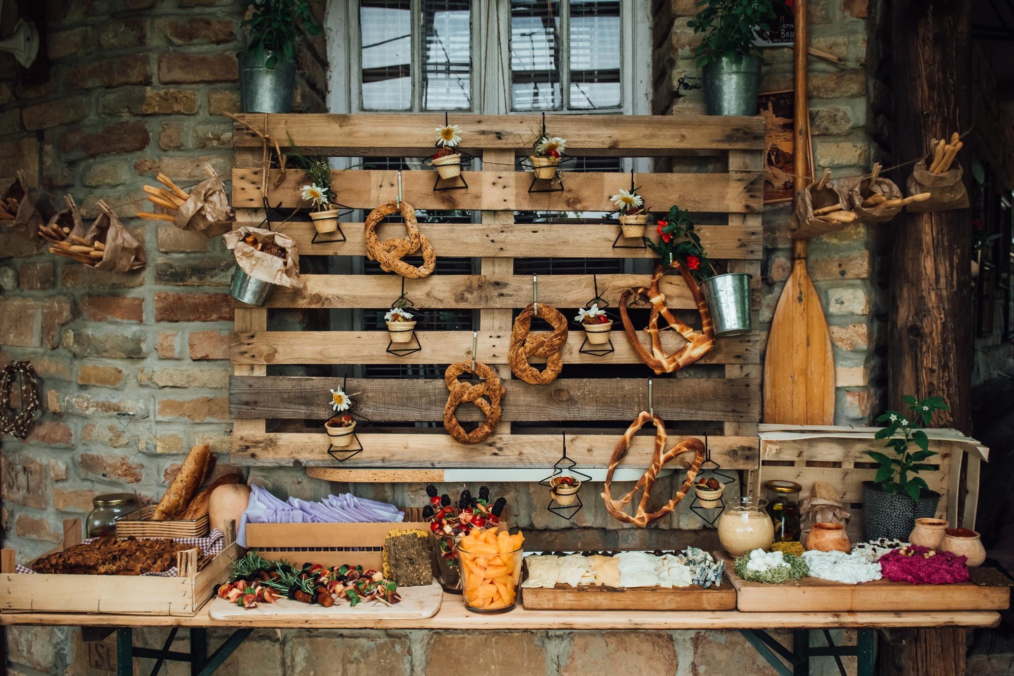 Join the Royal Marketplace: Calling All Artisans and Merchants to Enchant the Realm!