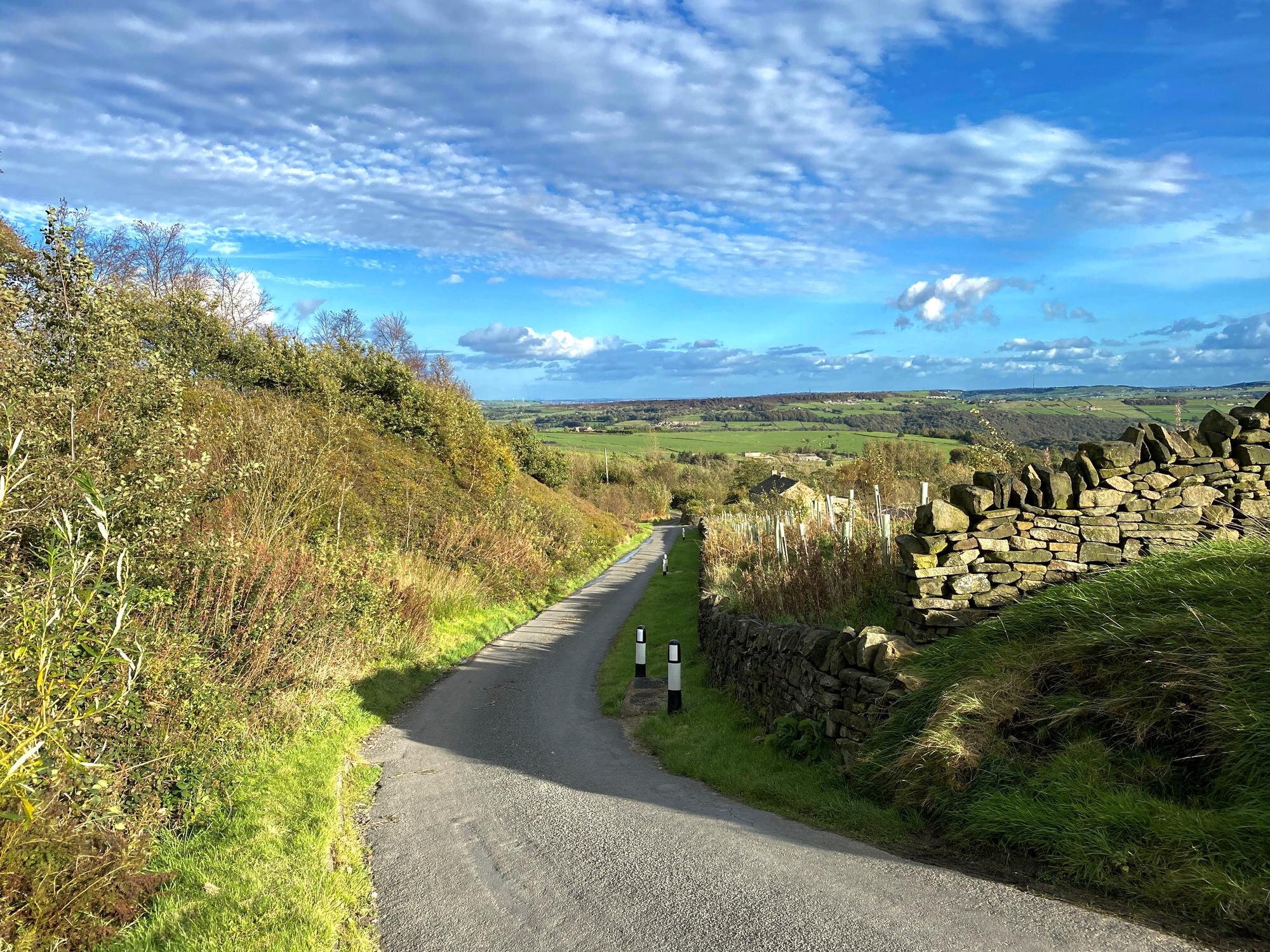 view along shaws lane of countryside near sowerby 3cfc273dbb3489b94dca BTOURS