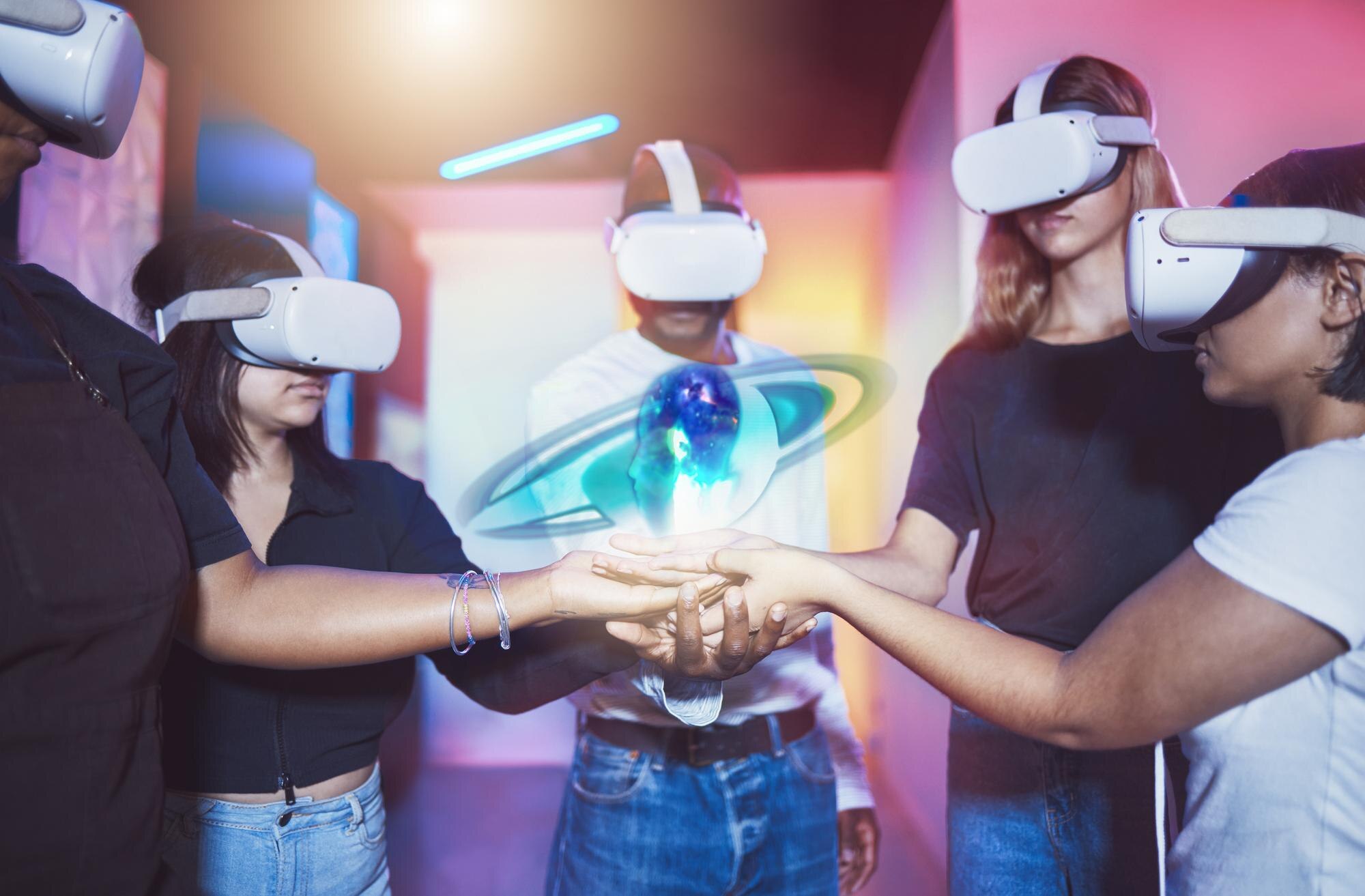 vr headset planet hologram and group of people con 6eddbee9d9f84a9b02c4