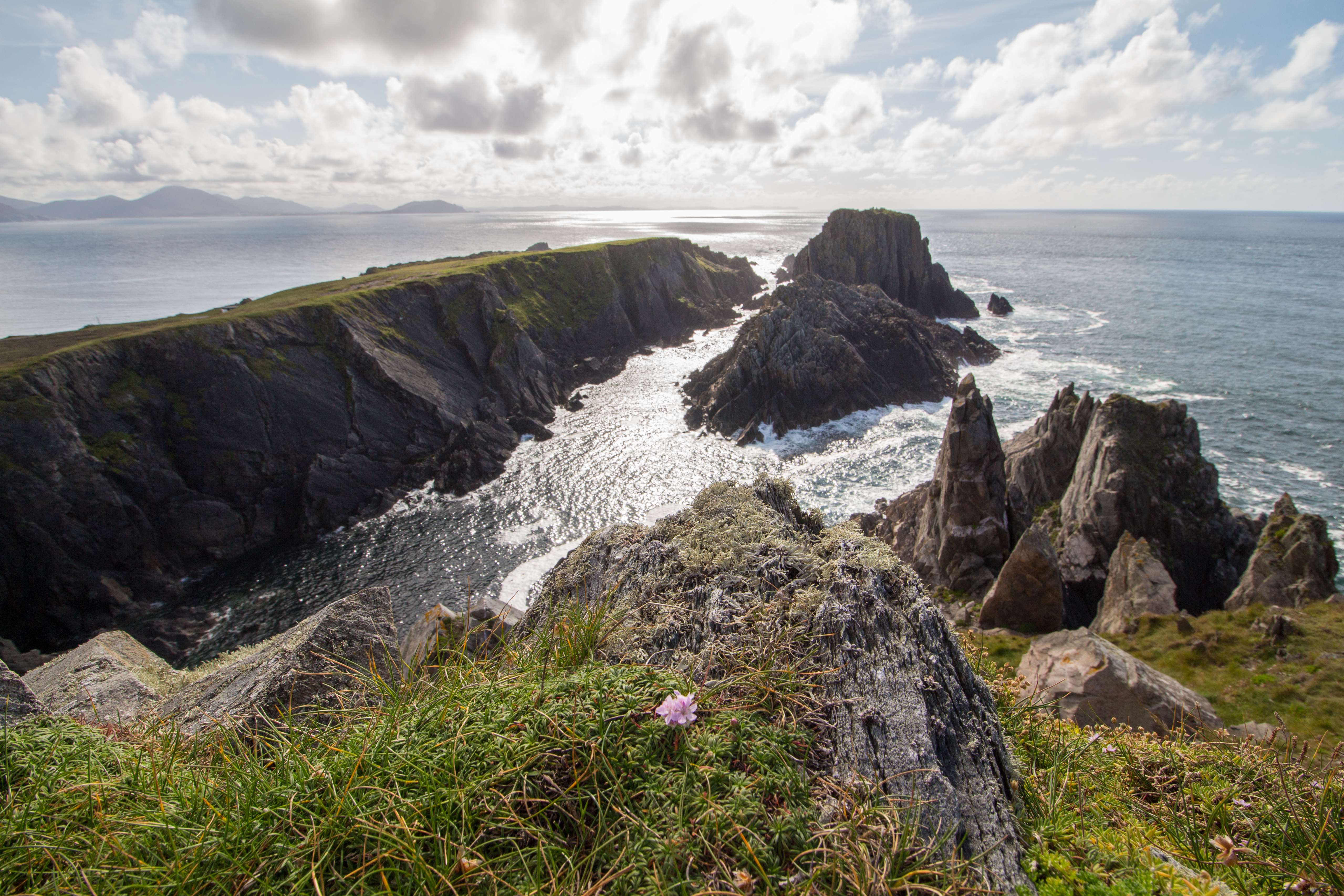 Ireland’s Secret Shores: 9 Hidden Coastal Villages for a Peaceful Self‑Drive Escape 3 wild atlantic way ireland 358e56bb3c6b8fdb3a1d BTOURS