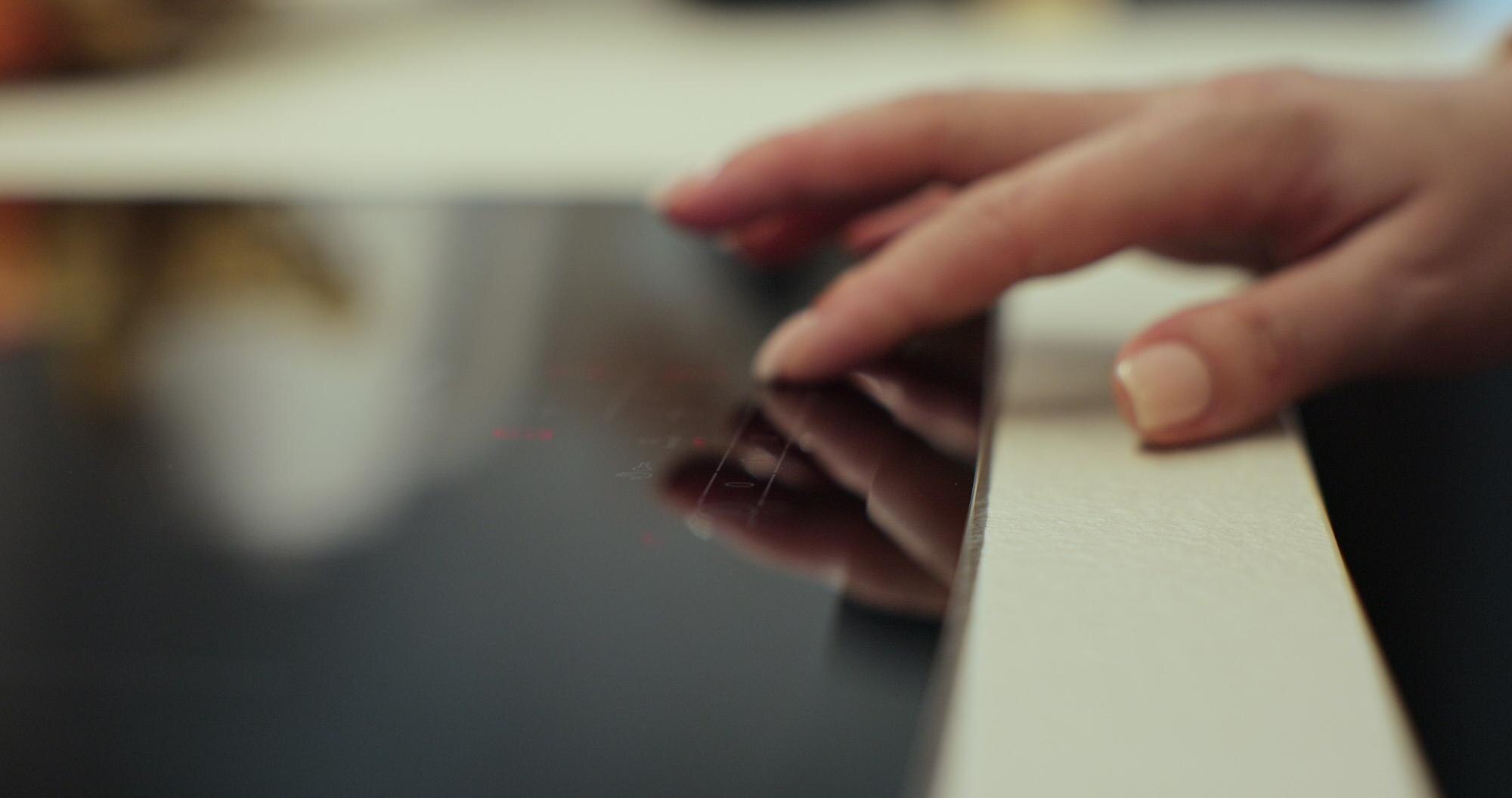 How to Order Custom Cut-to-Size Plastic Sheets Online: A Step-by-Step Aussie Guide 2 woman turns on an electric induction cooker touch 2fab189bcc790a26e079