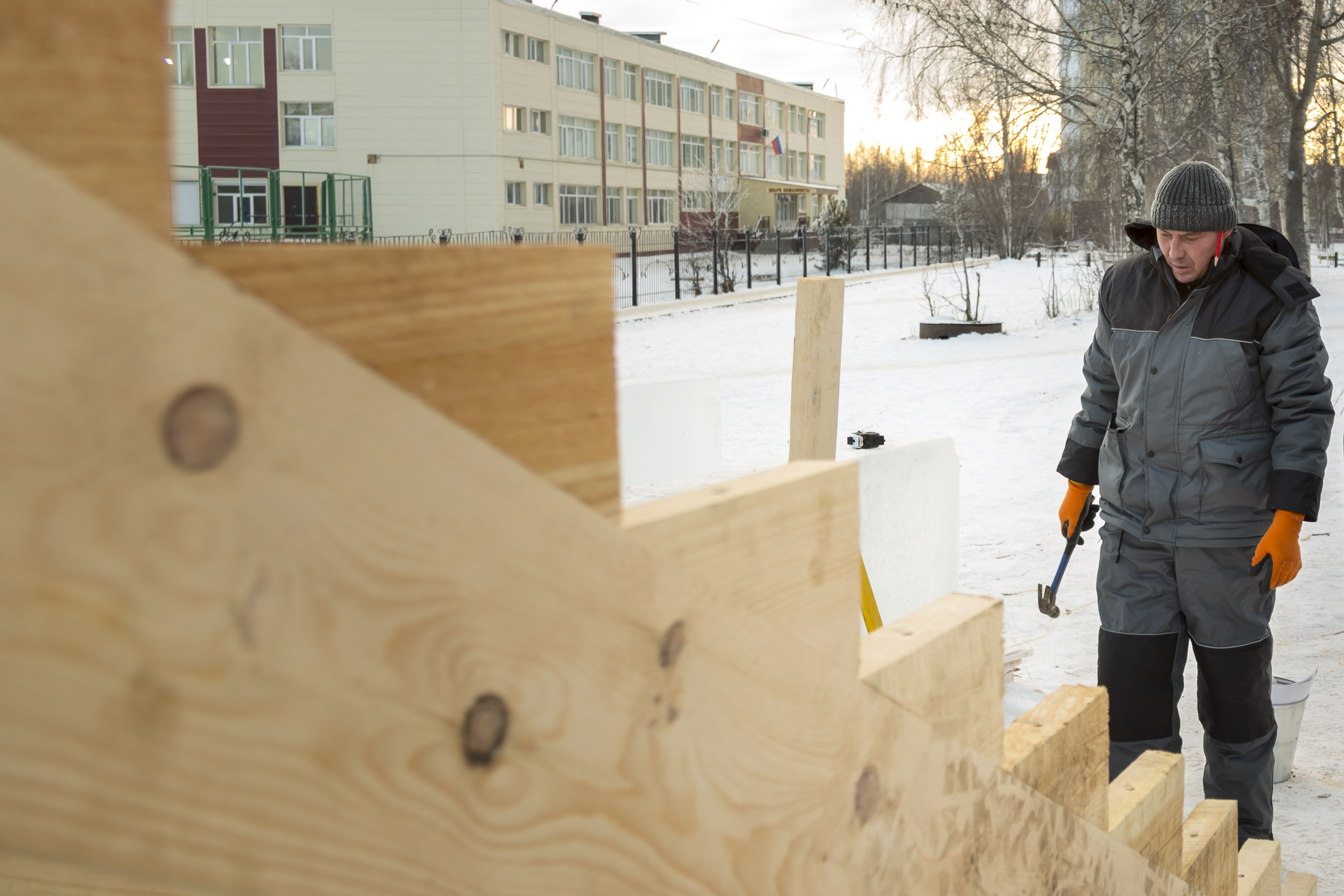 Pole Barns Built for South Park, Colorado: How to Tackle Snow, Wind, and Rugged Terrain