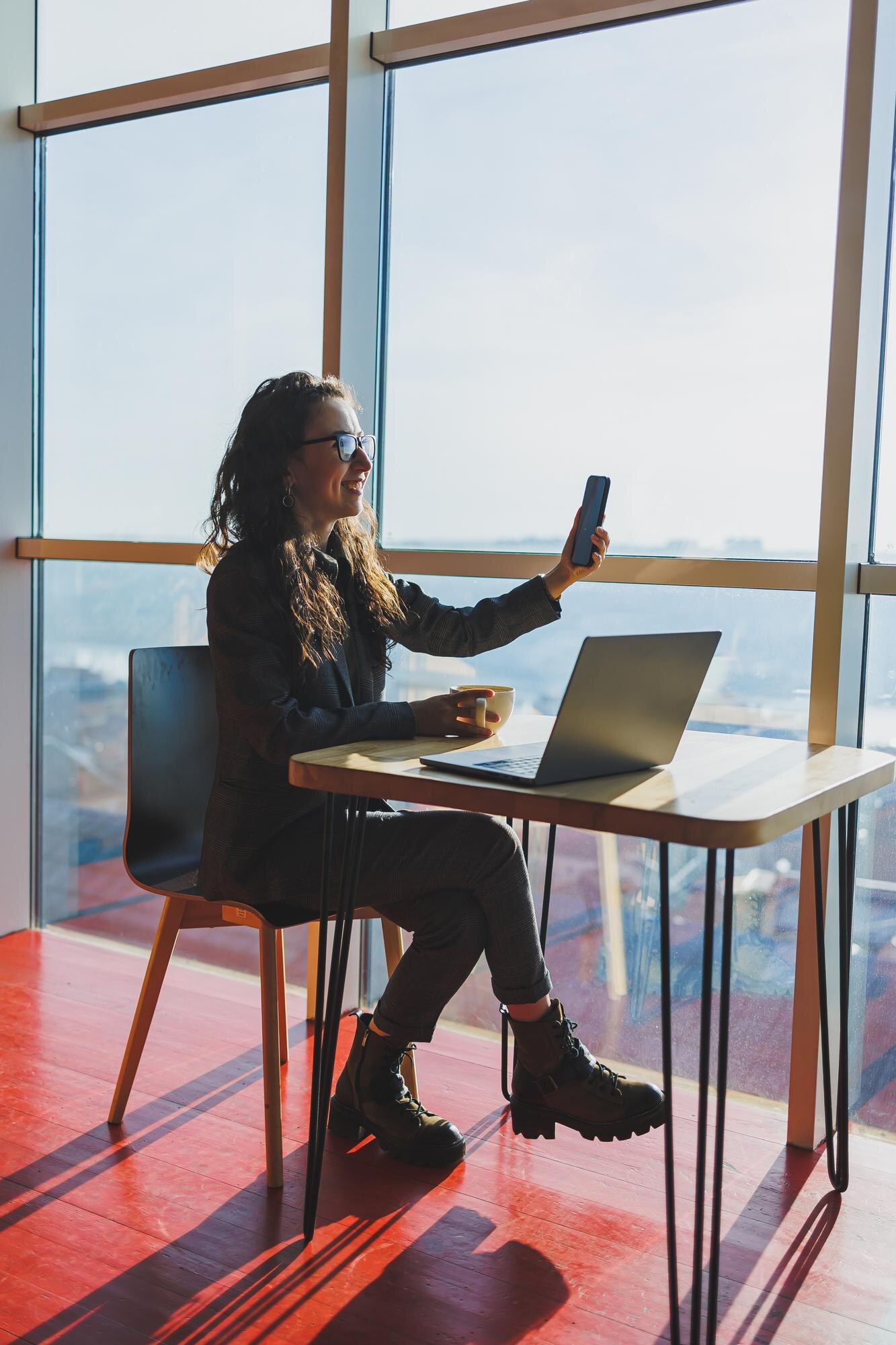 Slicktrip.com is your best travel companion. Fare drop alerts and bucket lists are easy with SlickTrip.