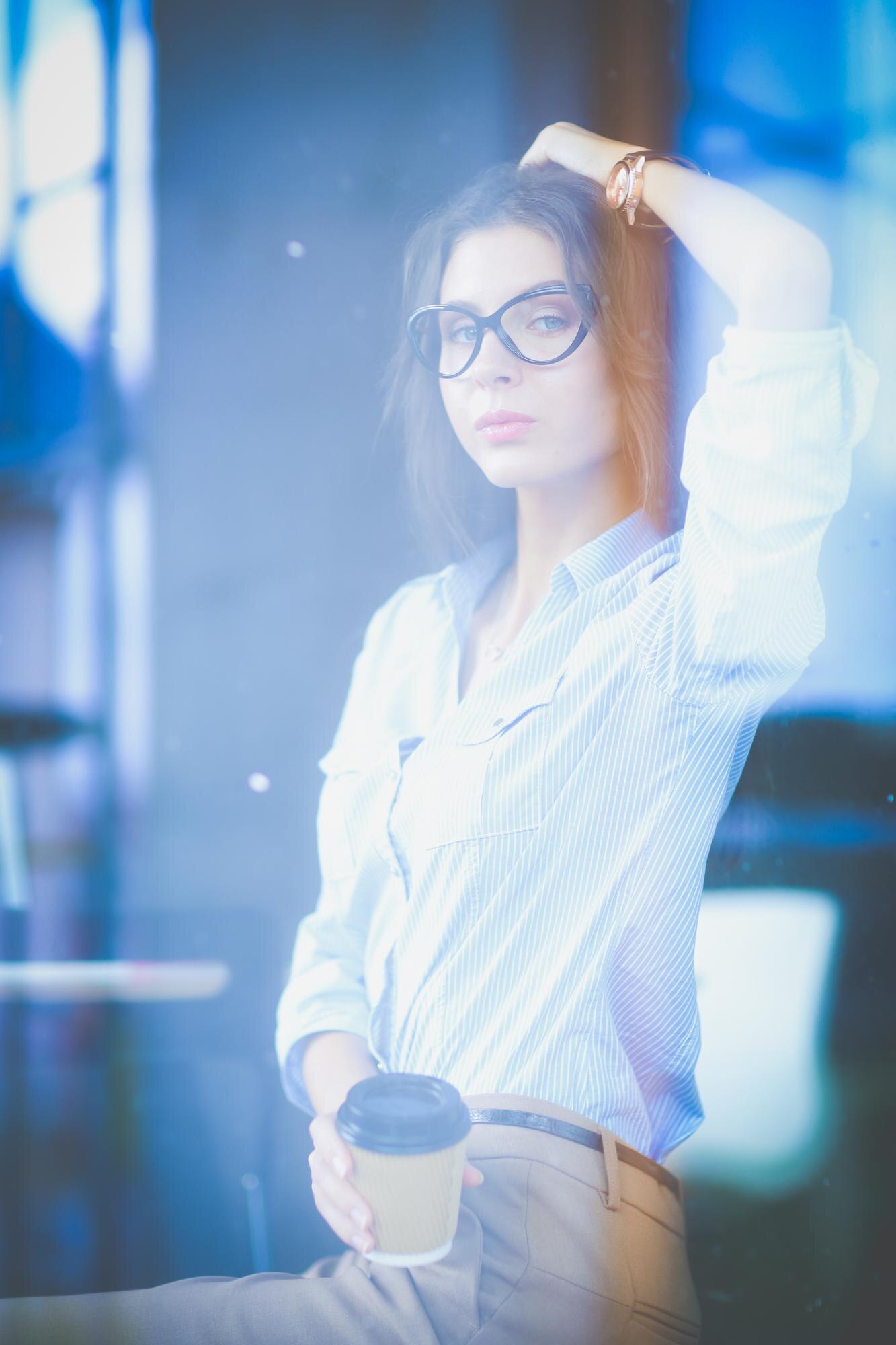 Build Strong Business Credit with AI: A Practical Playbook for Entrepreneurs